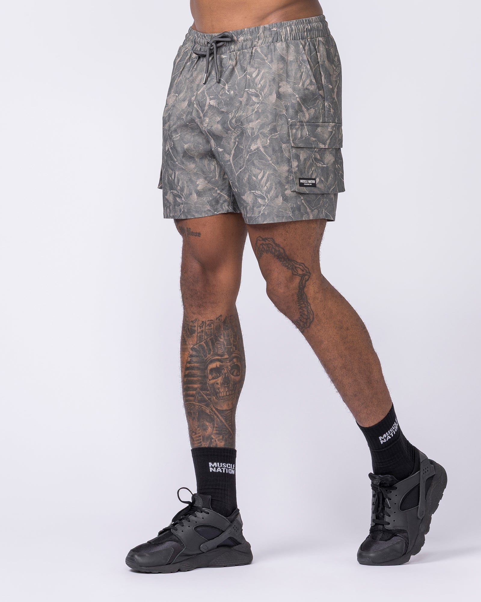 Daily Cargo 5" Shorts Washed Tree Camo Grey - Muscle Nation men's cargo shorts, view 4