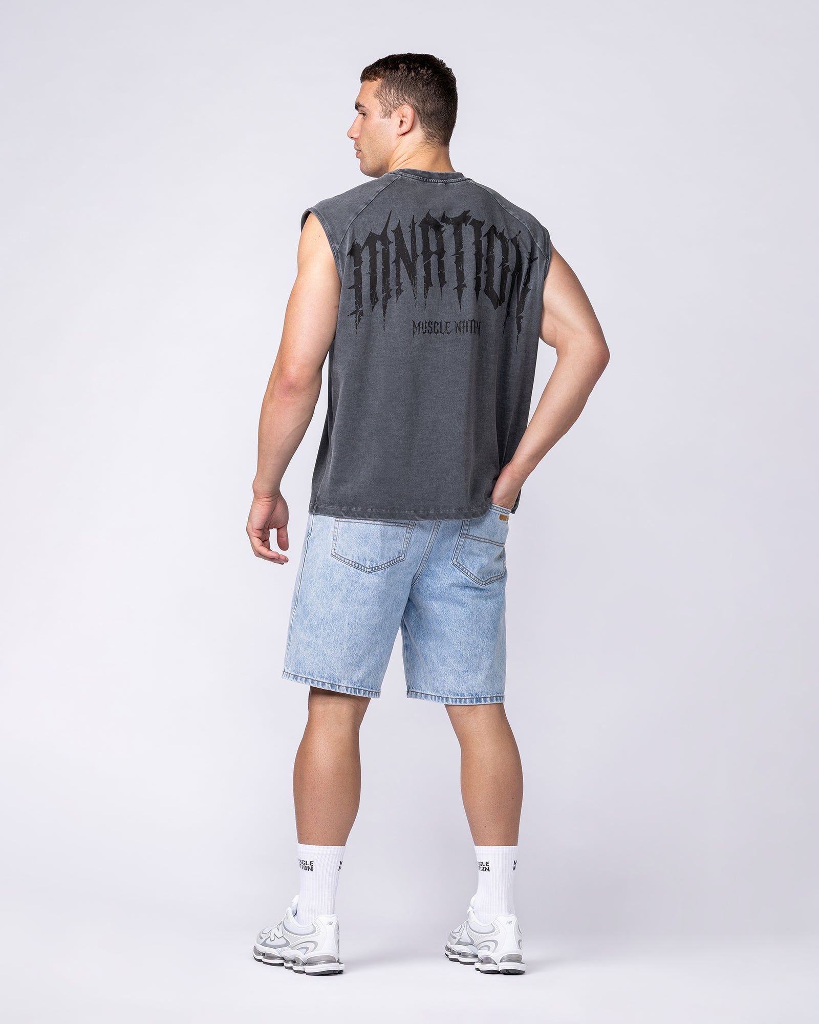 Relic Raglan Boxy Muscle Tank - Washed Black