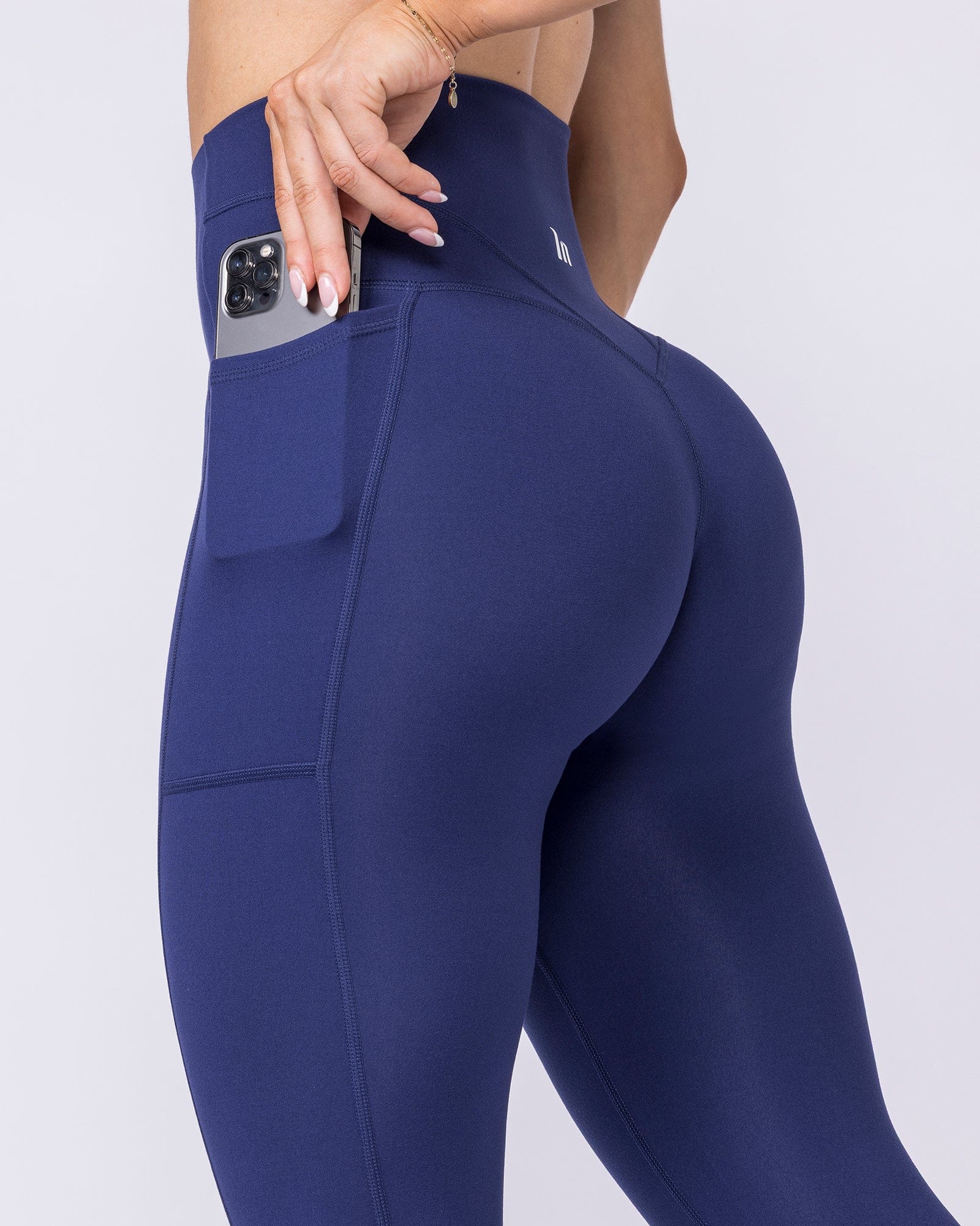 Unrivalled Everyday Pocket Ankle Leggings Classic Navy - Muscle Nation women's leggings, view 5