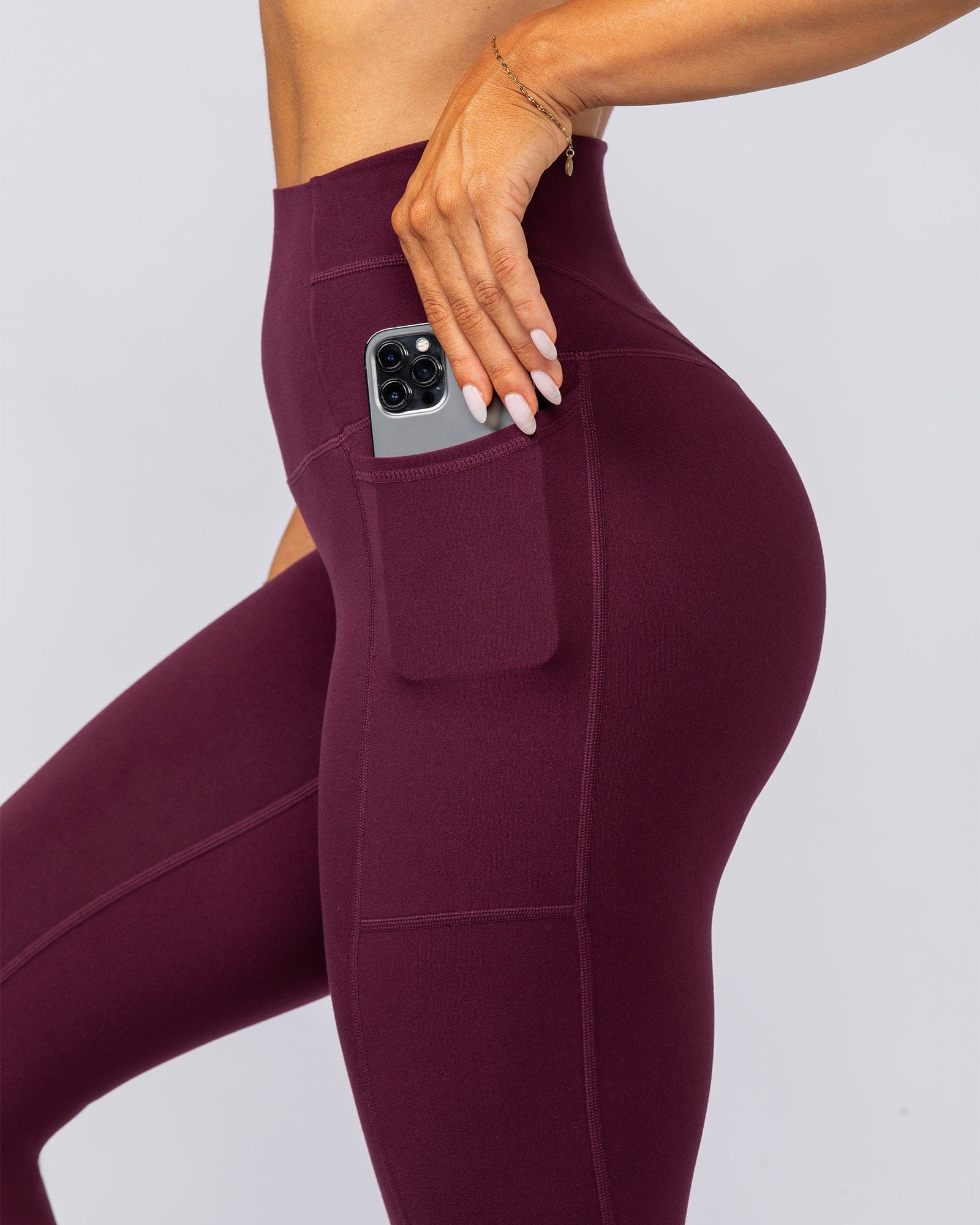 Unrivalled Everyday Pocket Ankle Leggings Sangria - Muscle Nation women's leggings, view 8