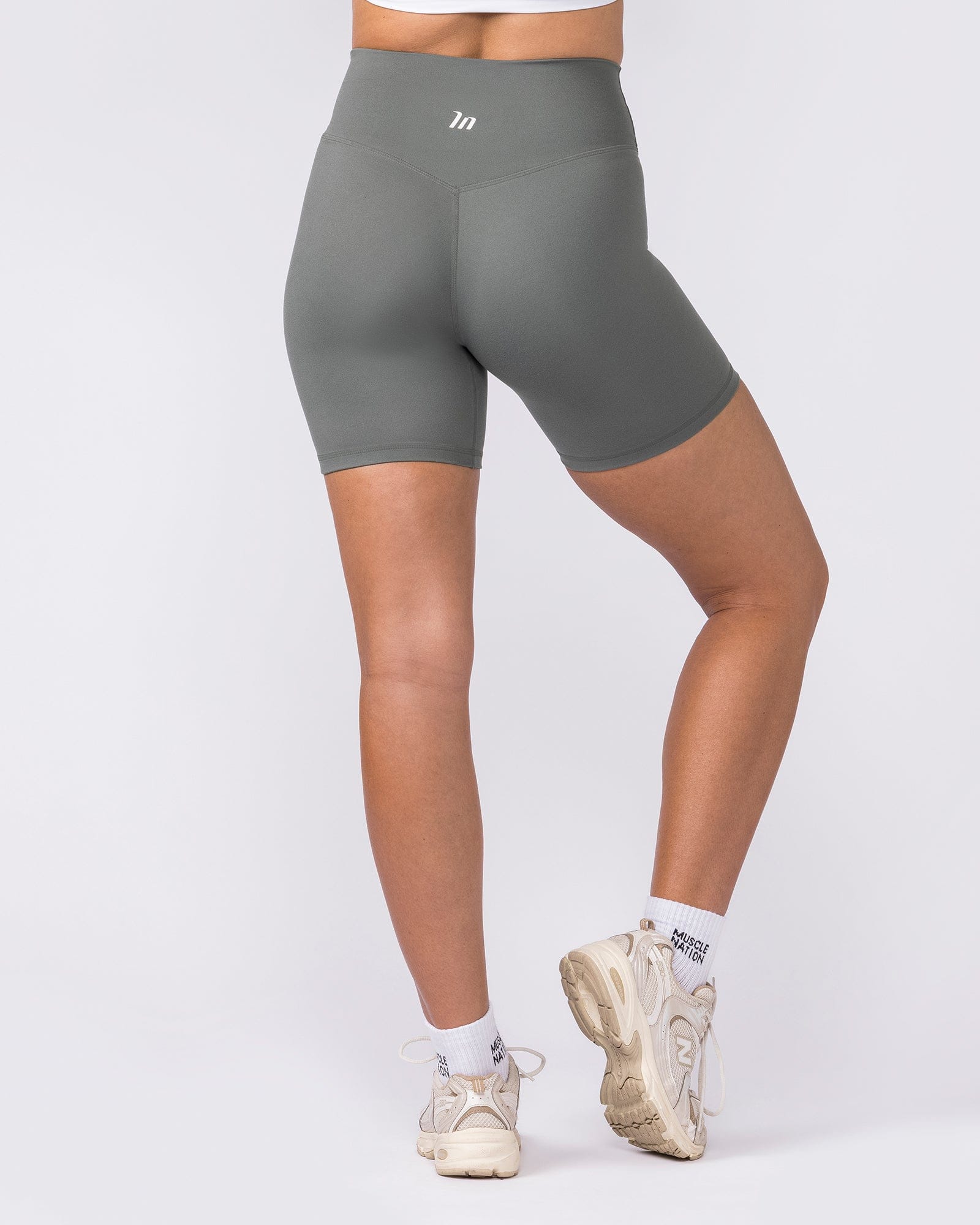 Zero Rise Everyday Bike Shorts Botanica - Muscle Nation women's bike shorts, view 4