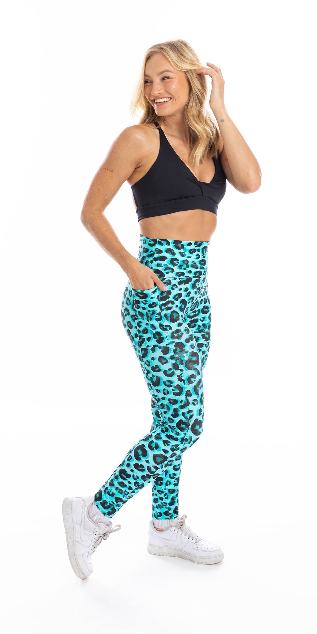 Carra Lee Active Sports Bras Midnight Body Luxe Infinity Bra