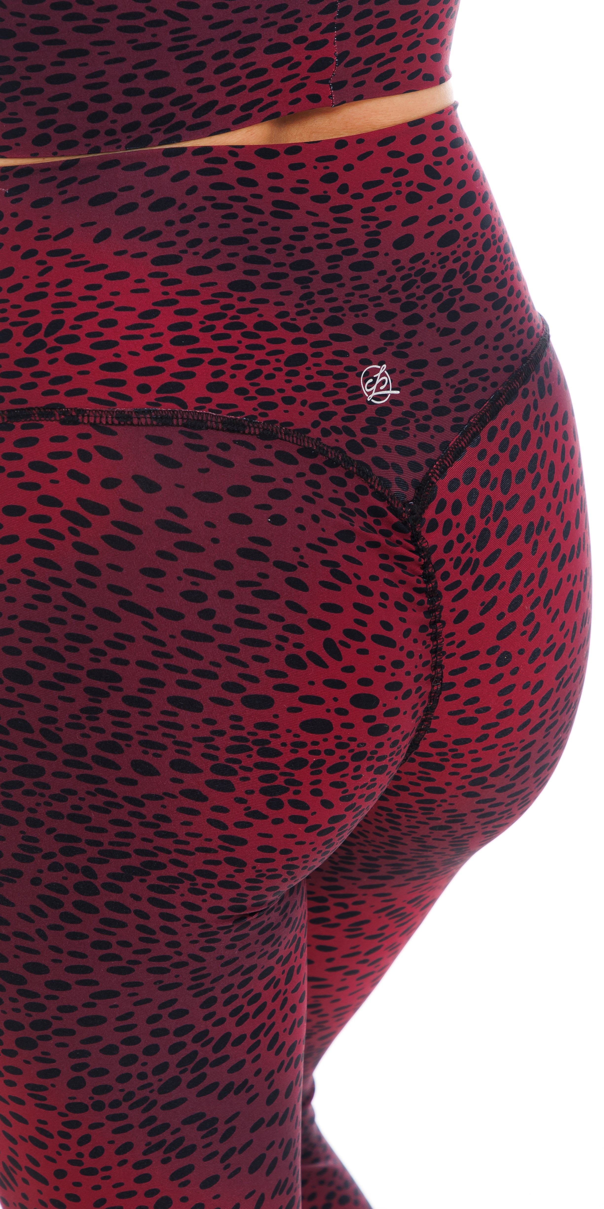 Carra Lee Collective Gym Leggings Merlot Eco Sculpt Ultra High Waist 7/8 Leggings