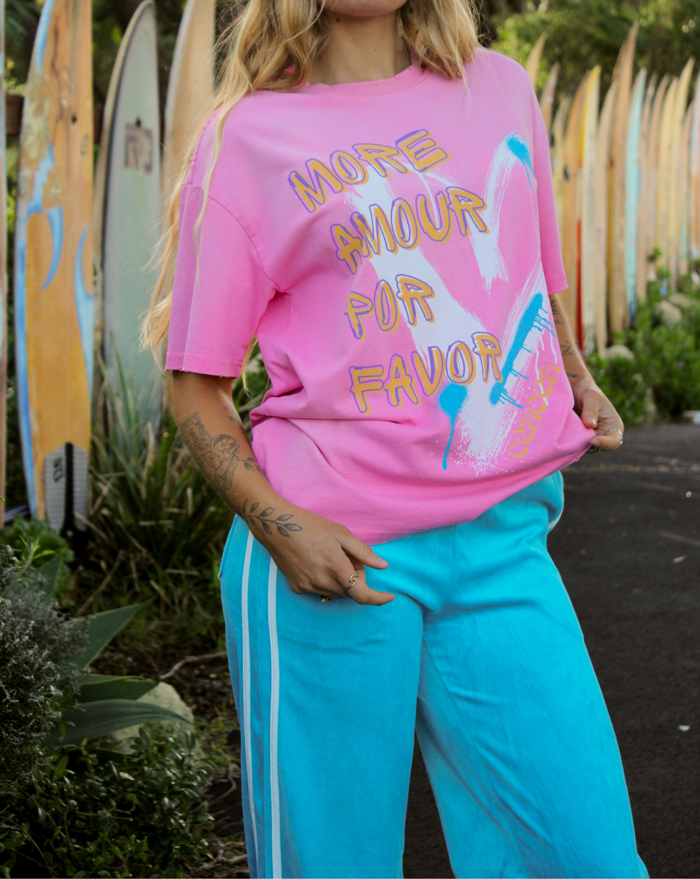 CEACEA T-Shirts More Amour Tee - Pink