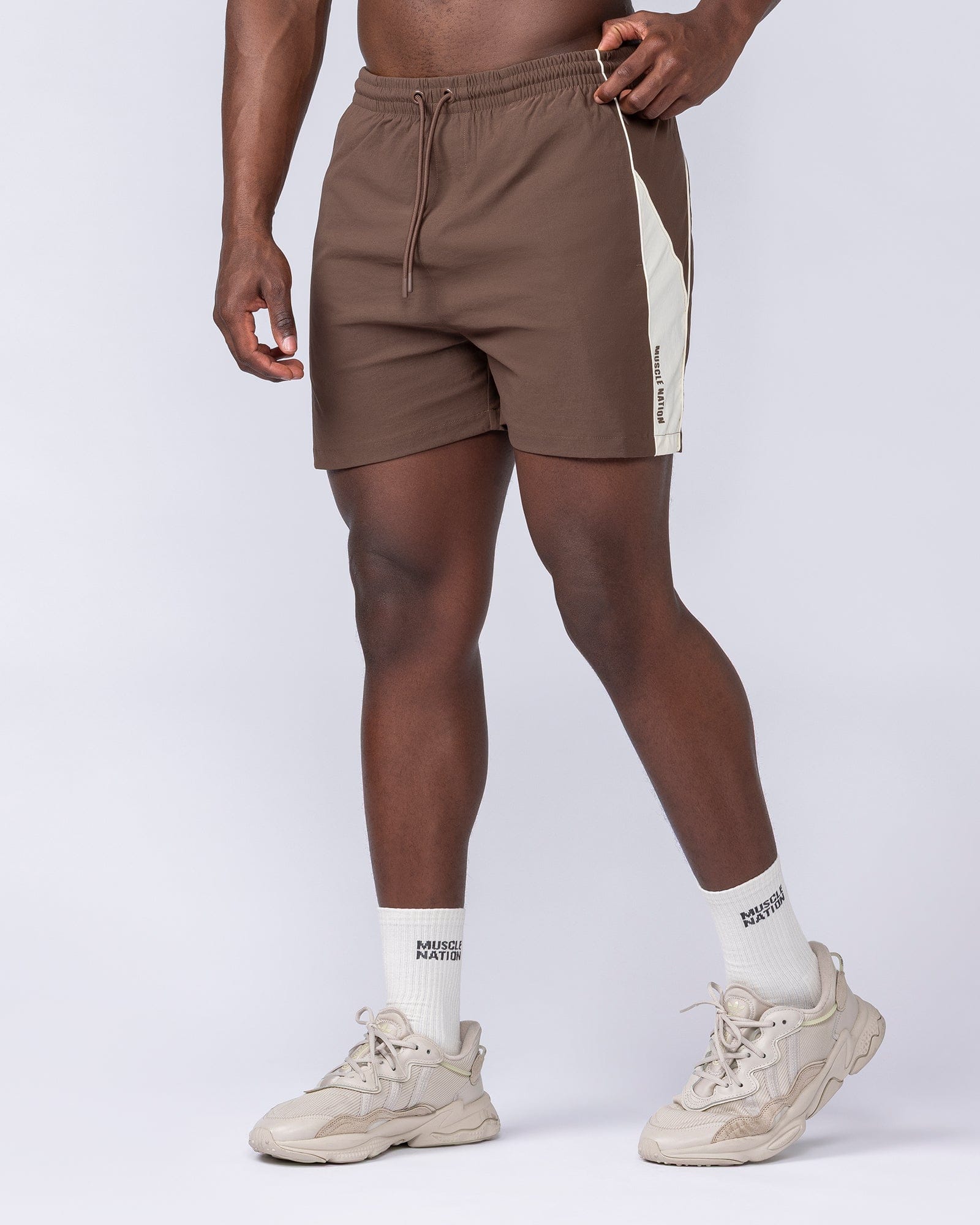 Command Windbreaker Shorts - Brown