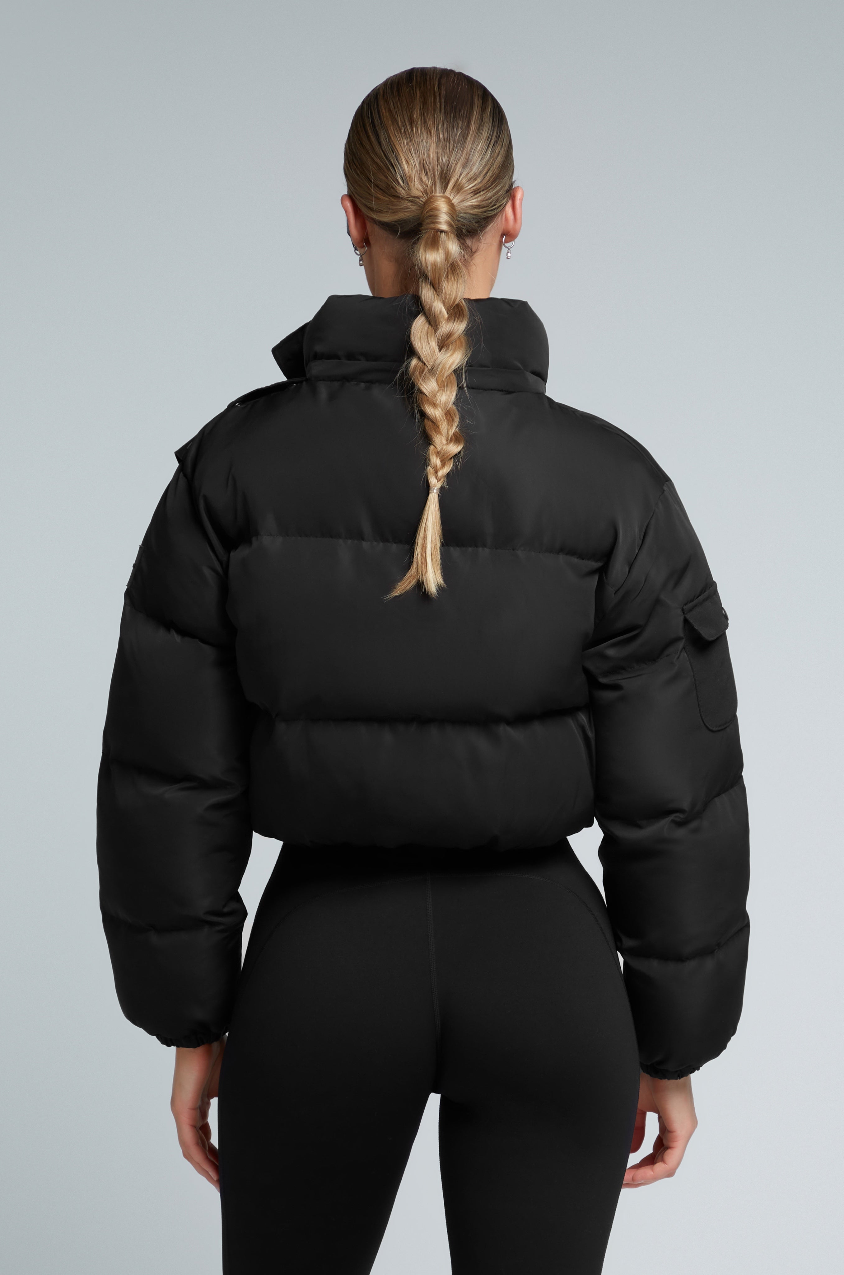 W23/24 KG Cropped Puffer Jacket Black Be Activewear