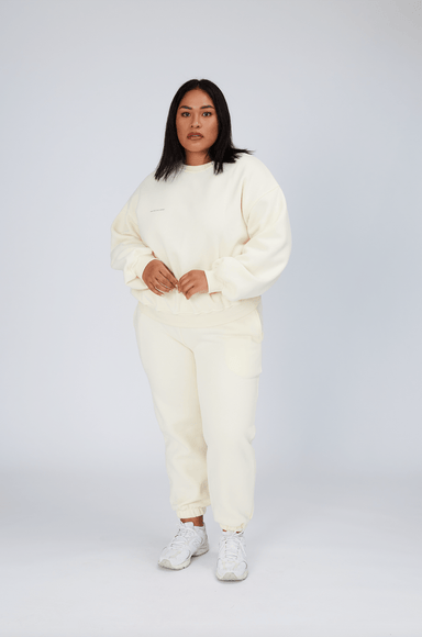 LUXE 23 Tracksuit Pants - Cream | Be Activewear