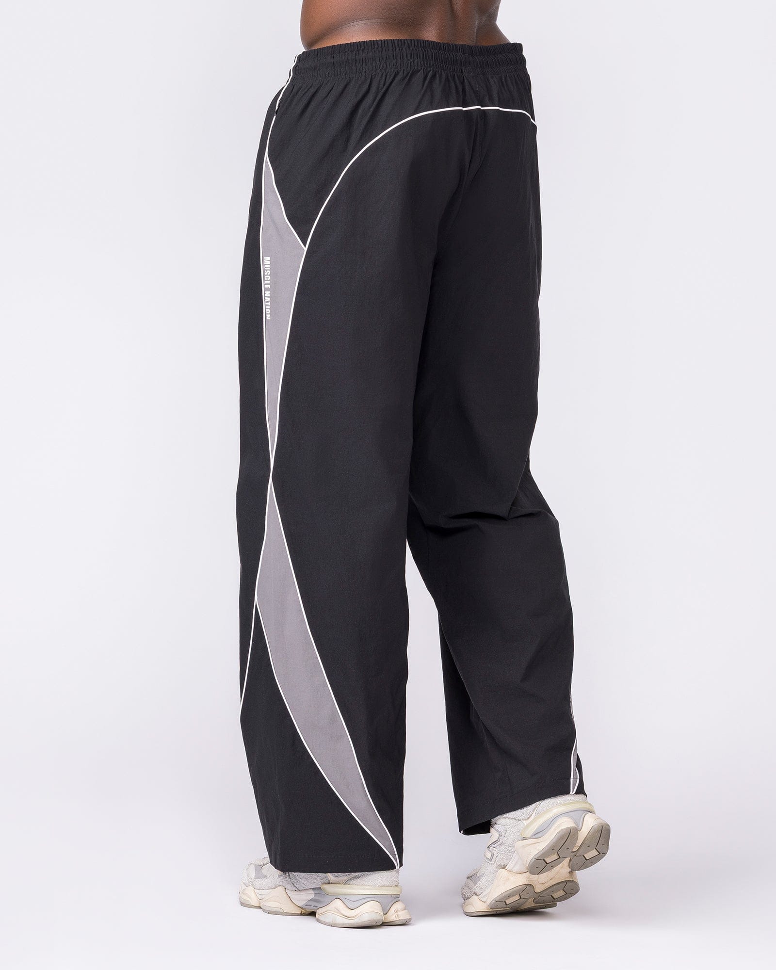 Command Windbreaker Pants Black - Muscle Nation men's trackpants, view 5