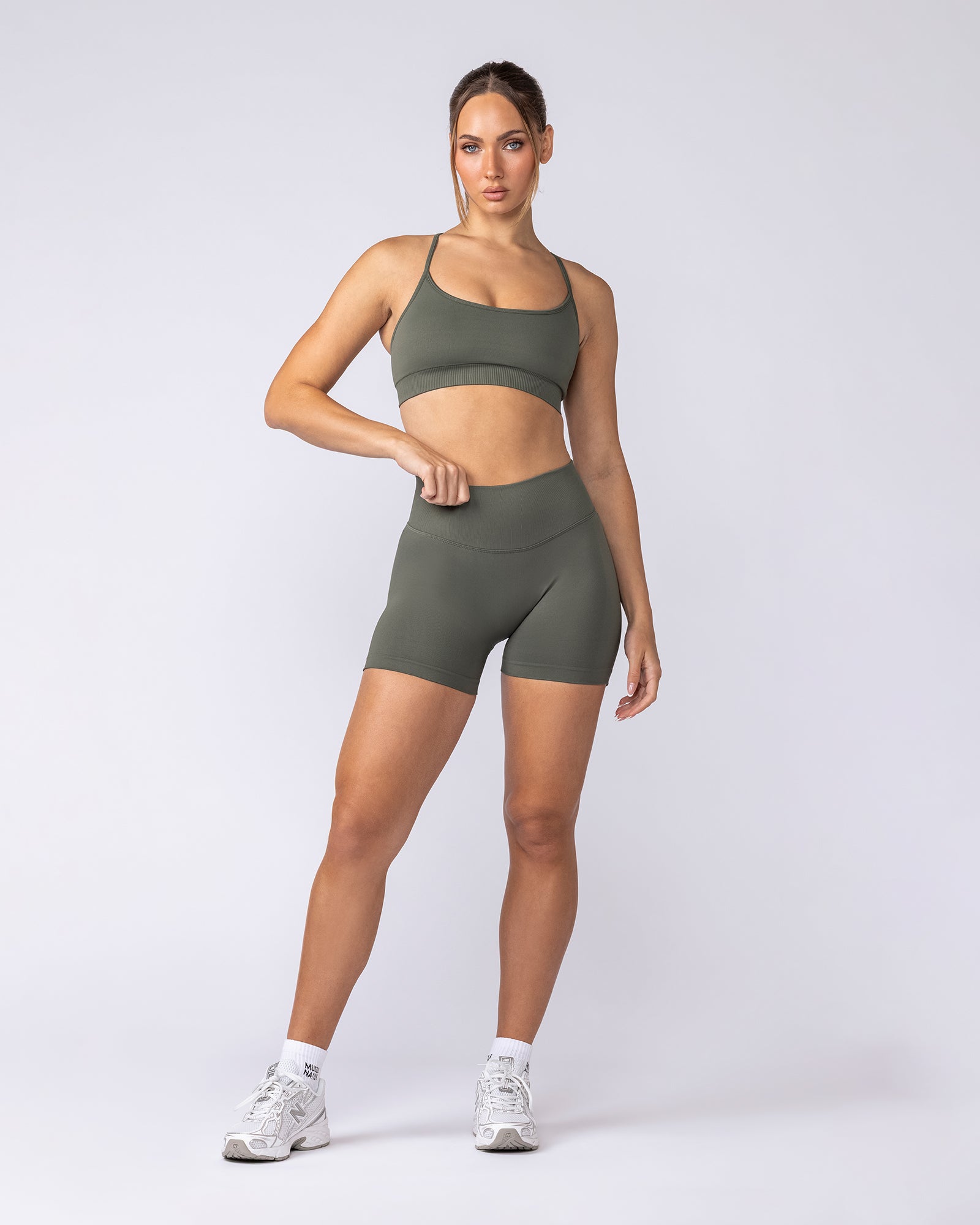 Muscle Nation Bralettes Revealed T-Back Seamless Bra - Eucalyptus