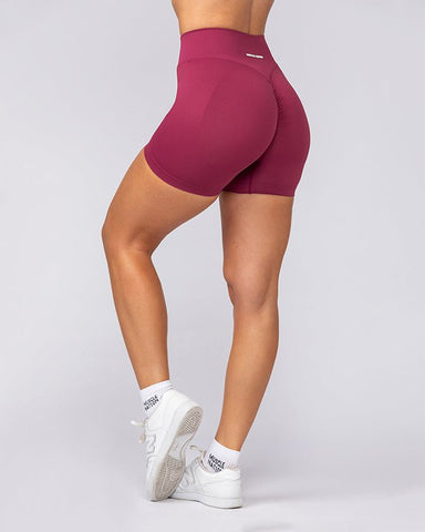 Muscle Nation Gym Shorts Sculpt Seamless Midway Shorts - Rose Bud