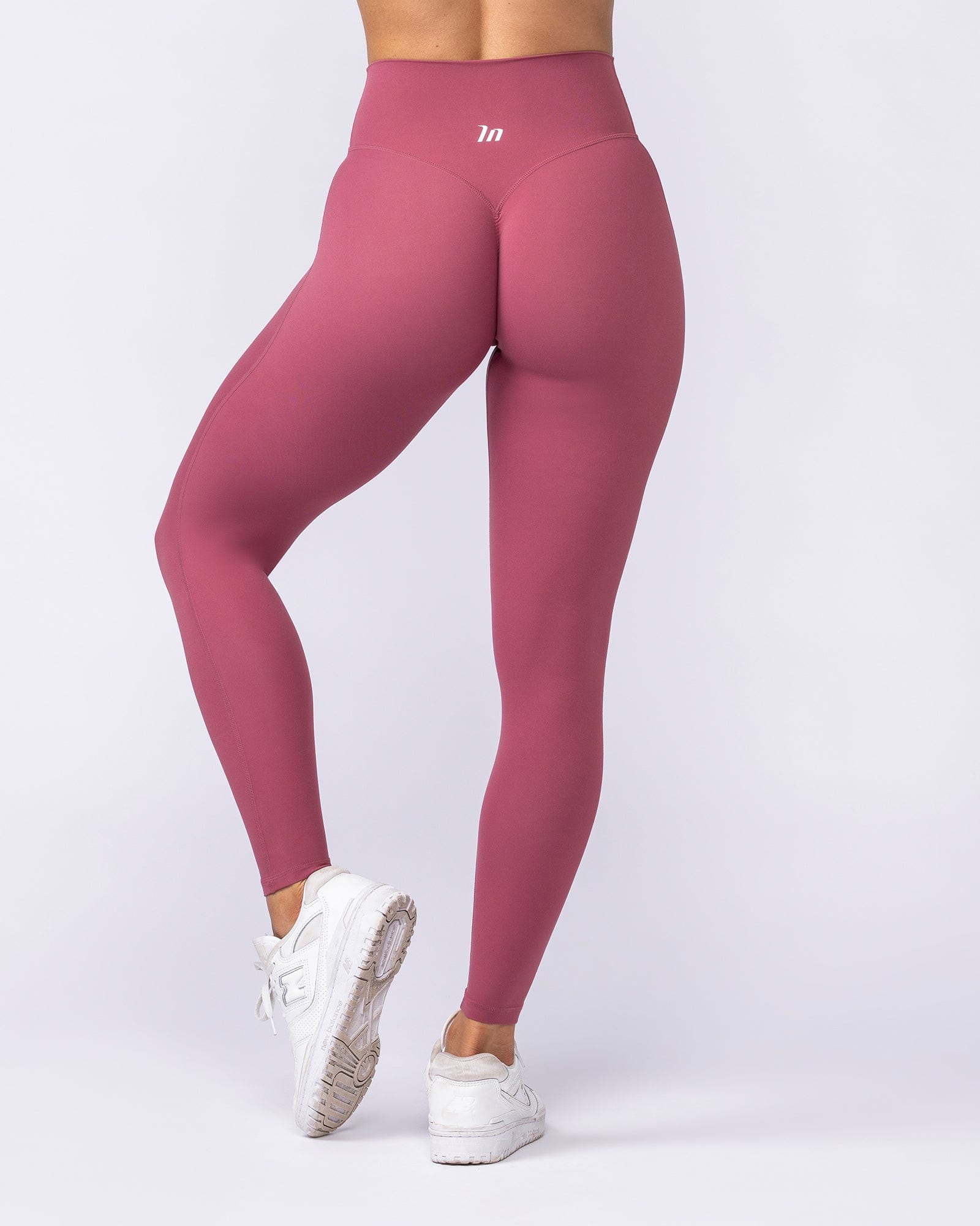 Muscle Nation Leggings Aura Peachy Invisible Scrunch Ankle Leggings - Maple