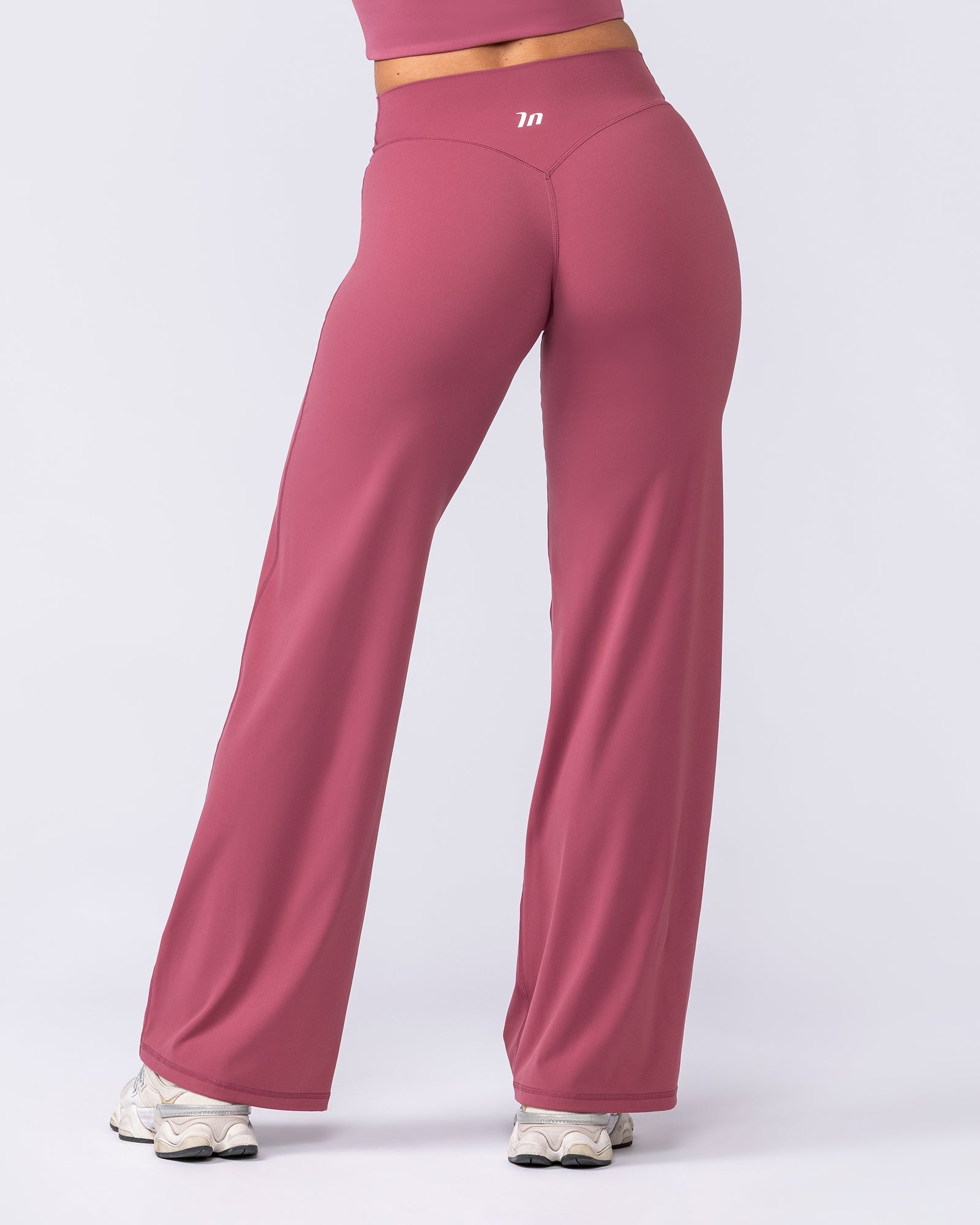 Muscle Nation Leggings Aura Straight Leg Leggings - Maple