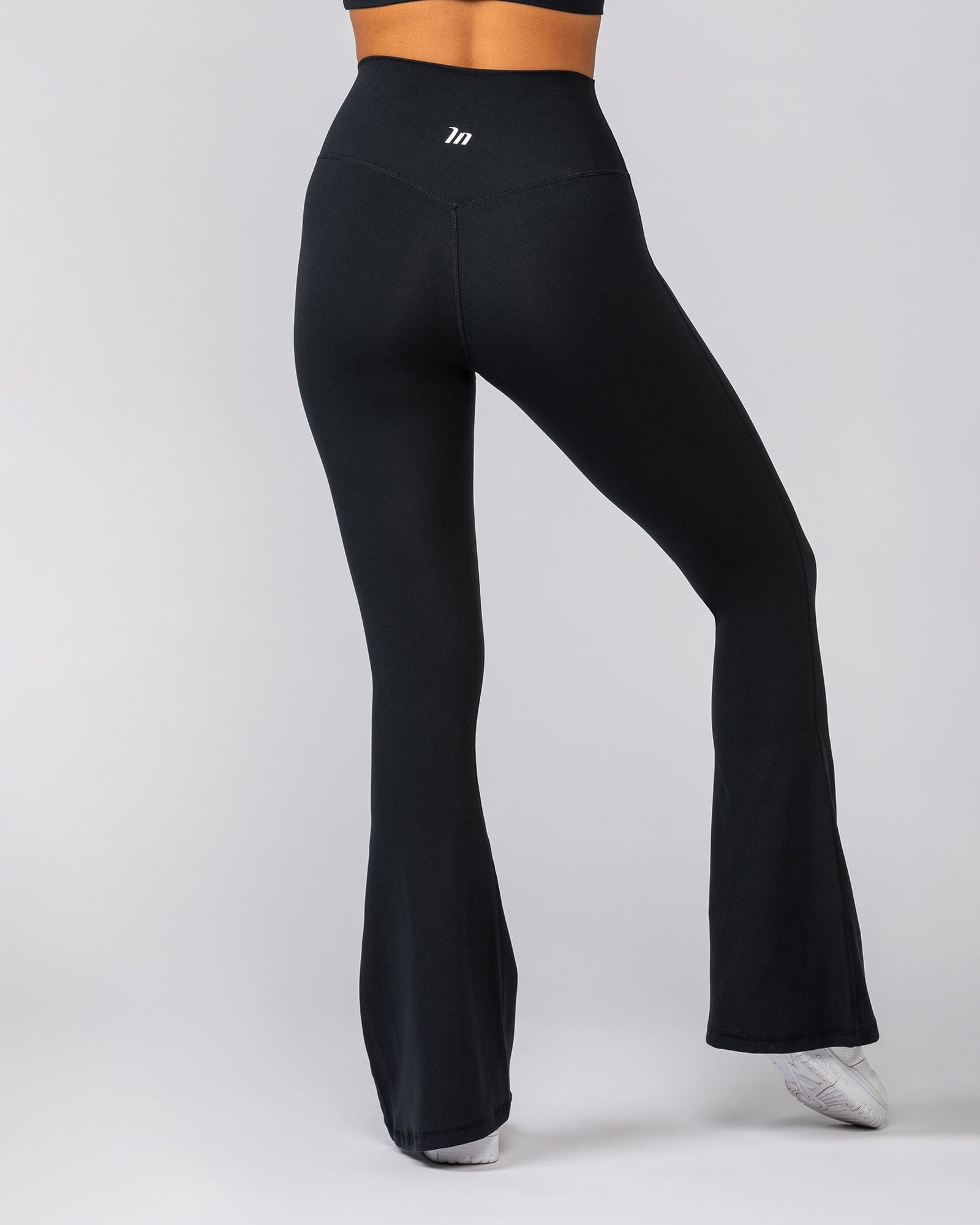 Muscle Nation Leggings Everyday High Rise Flare Leggings Short - Black