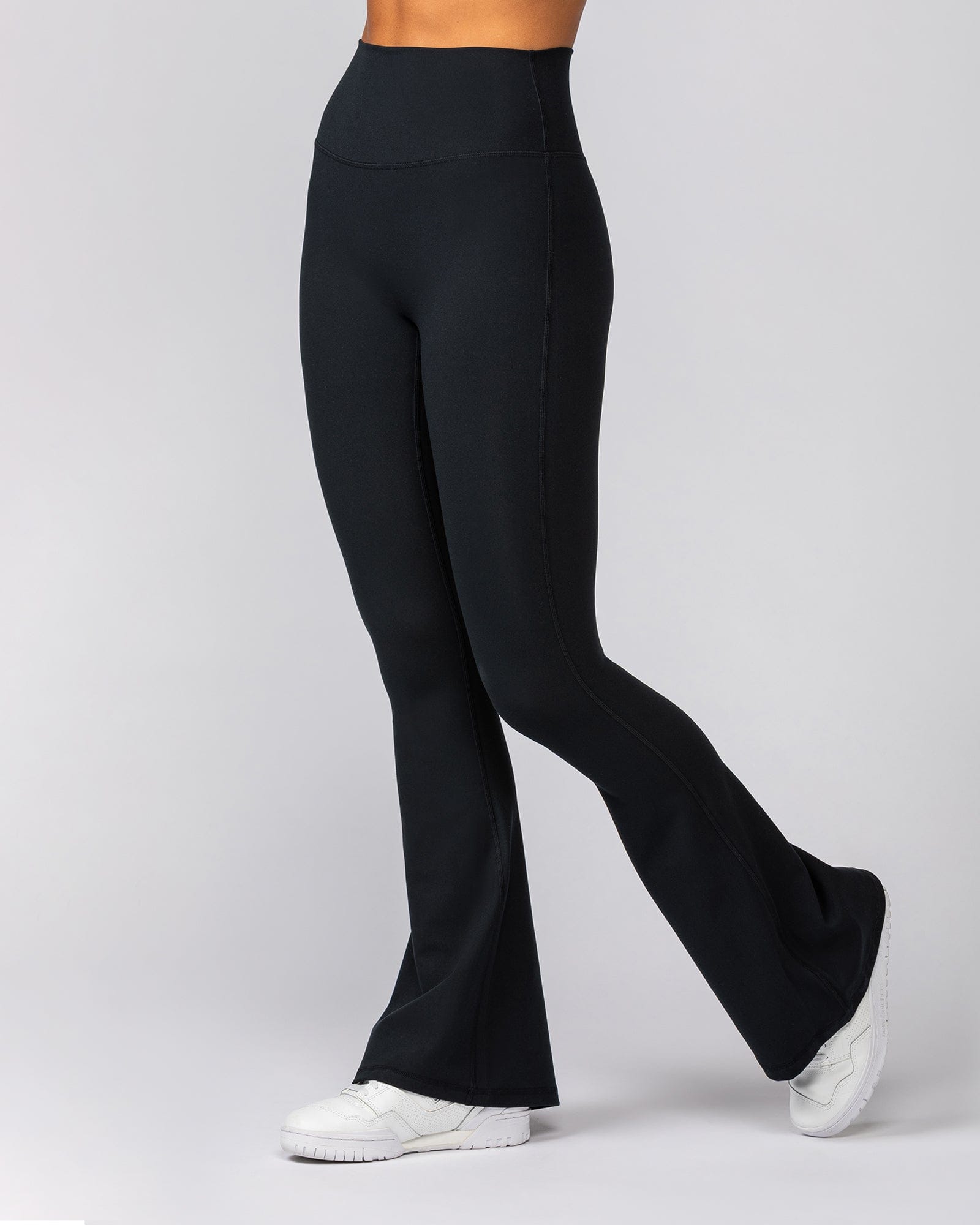 Muscle Nation Leggings Everyday High Rise Flare Leggings Short - Black