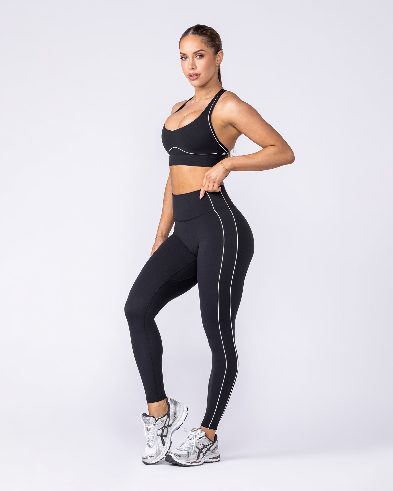 Muscle Nation Leggings Haze High Rise Ankle Length Leggings - Black