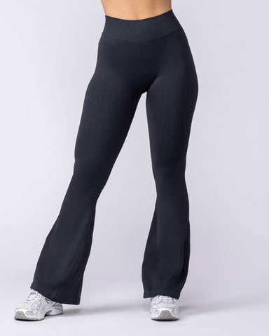 Muscle Nation Leggings Revealed Seamless Flare Leggings Regular - Black