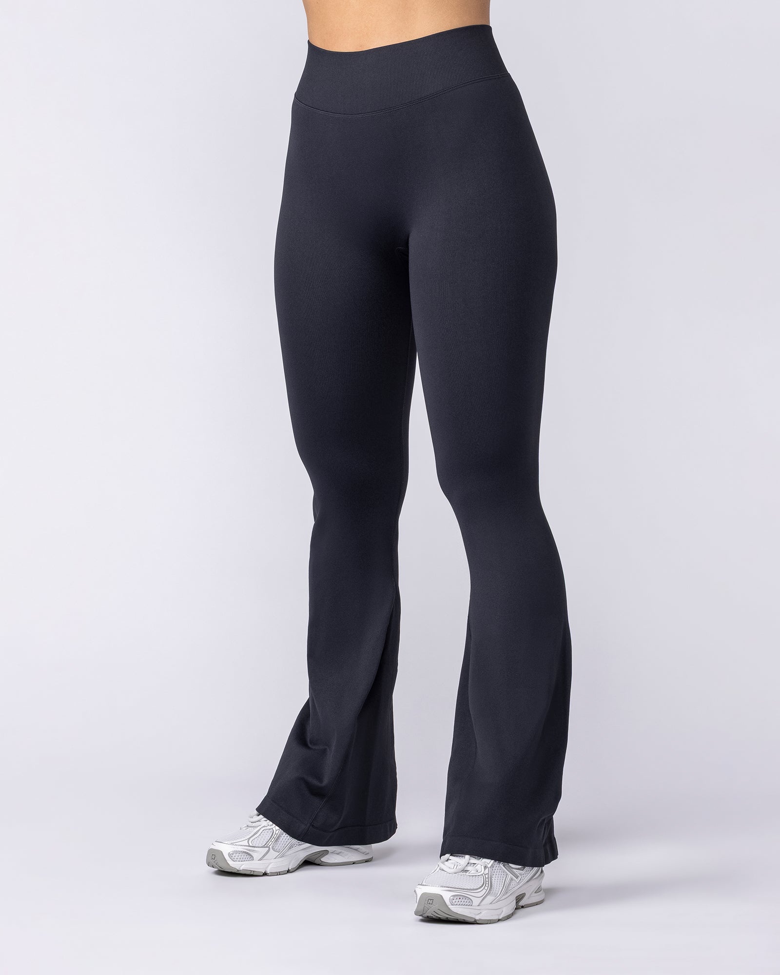 Muscle Nation Leggings Revealed Seamless Flare Leggings Regular - Black