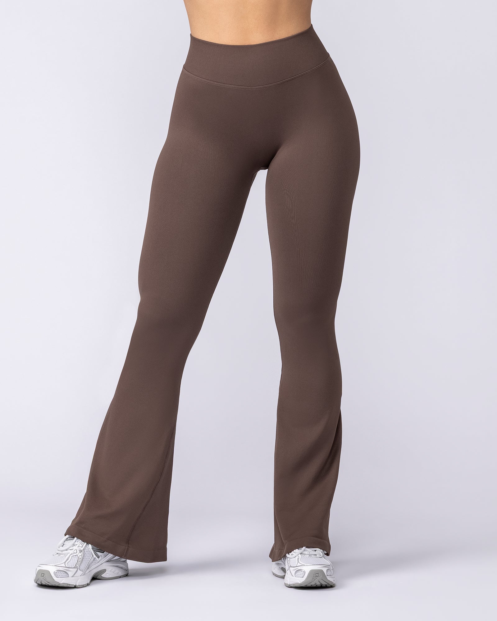Muscle Nation Leggings Revealed Seamless Flare Leggings Regular - Hot Chocolate