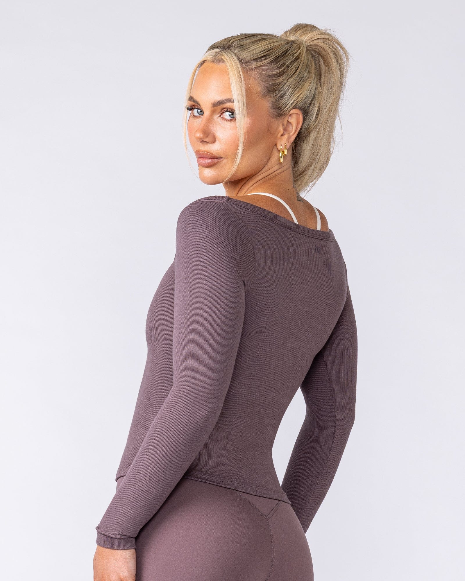 Muscle Nation Long Sleeve T-Shirts Balance Long Sleeve Rib Top - Umber