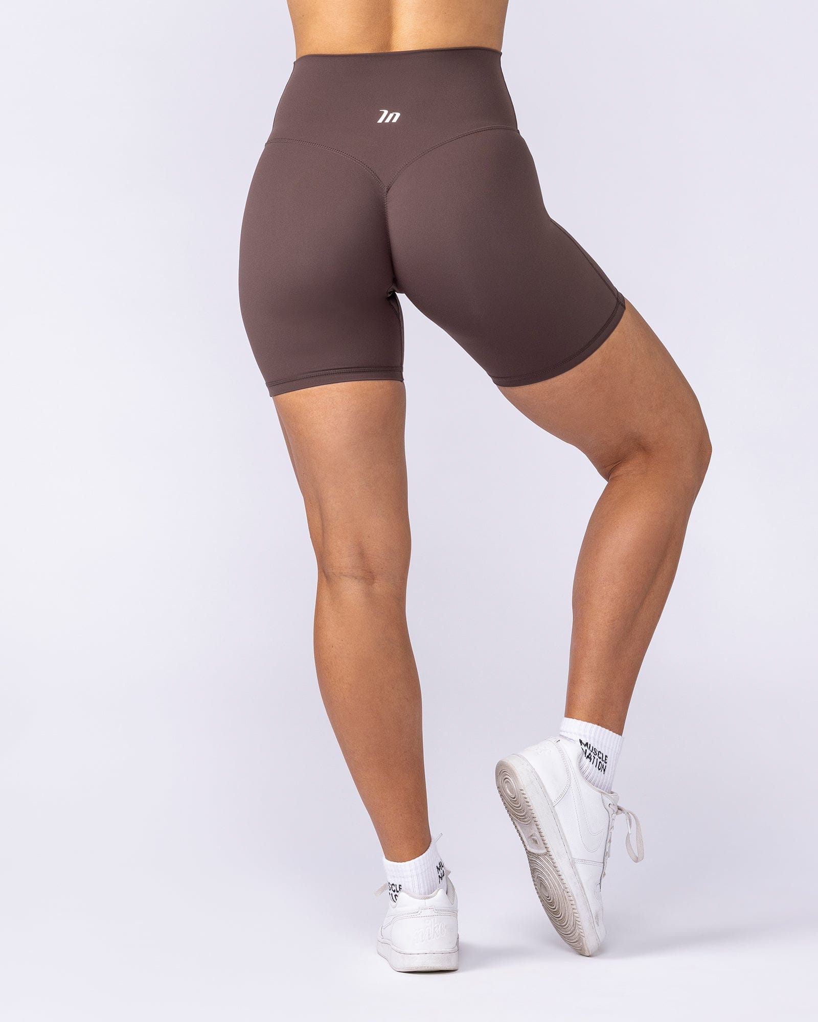 Muscle Nation Shorts Aura Peachy High Invisible Scrunch Bike Shorts - Cola