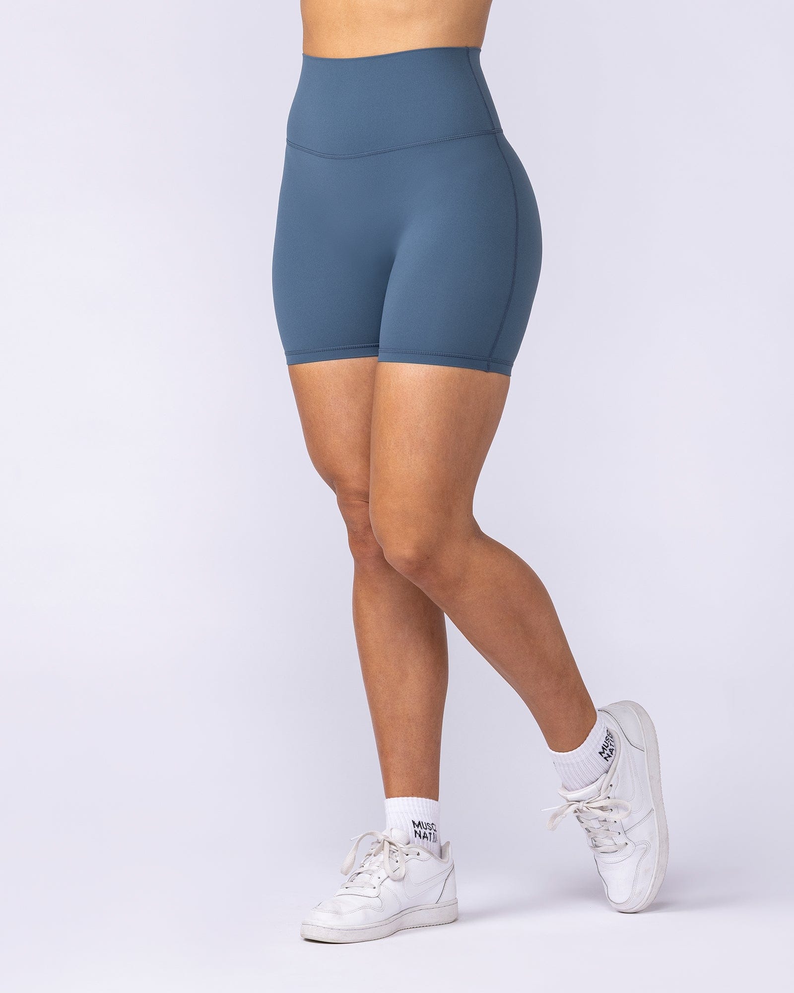 Muscle Nation Shorts Aura Peachy High Invisible Scrunch Bike Shorts - Sapphire