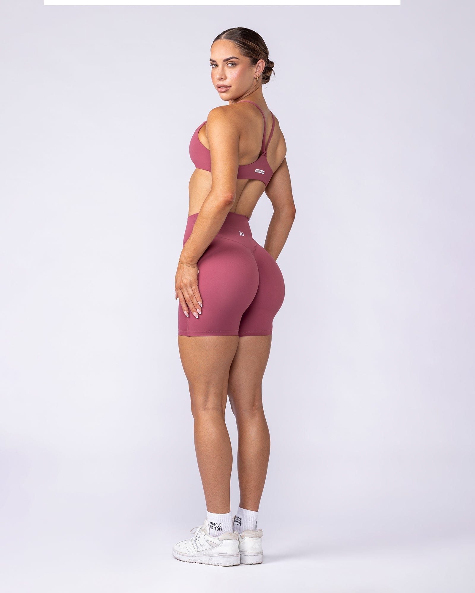 Muscle Nation Shorts Aura Peachy Invisible Scrunch Bike Shorts - Maple