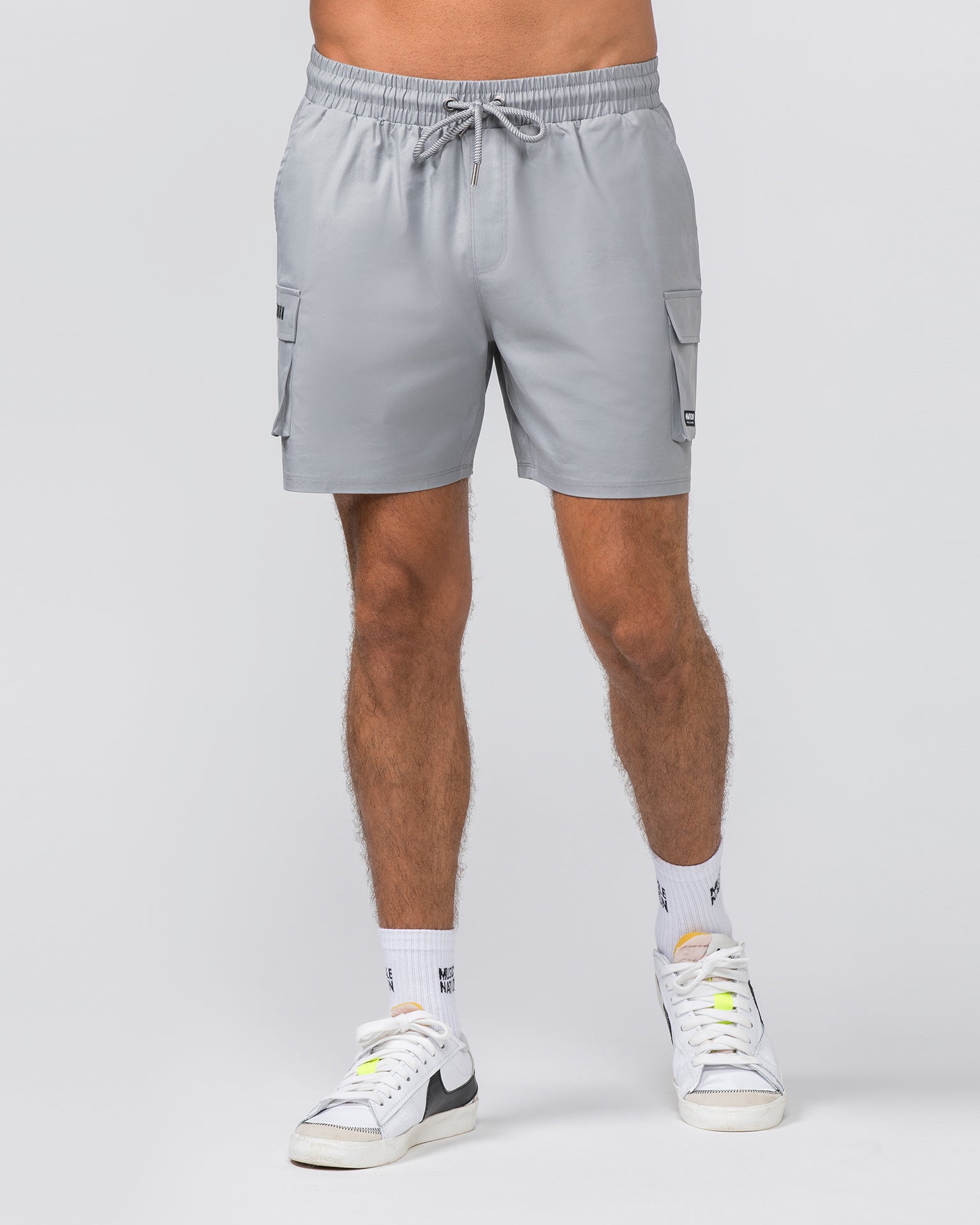 Muscle Nation Shorts Daily Cargo 5'' Shorts - Jet Grey