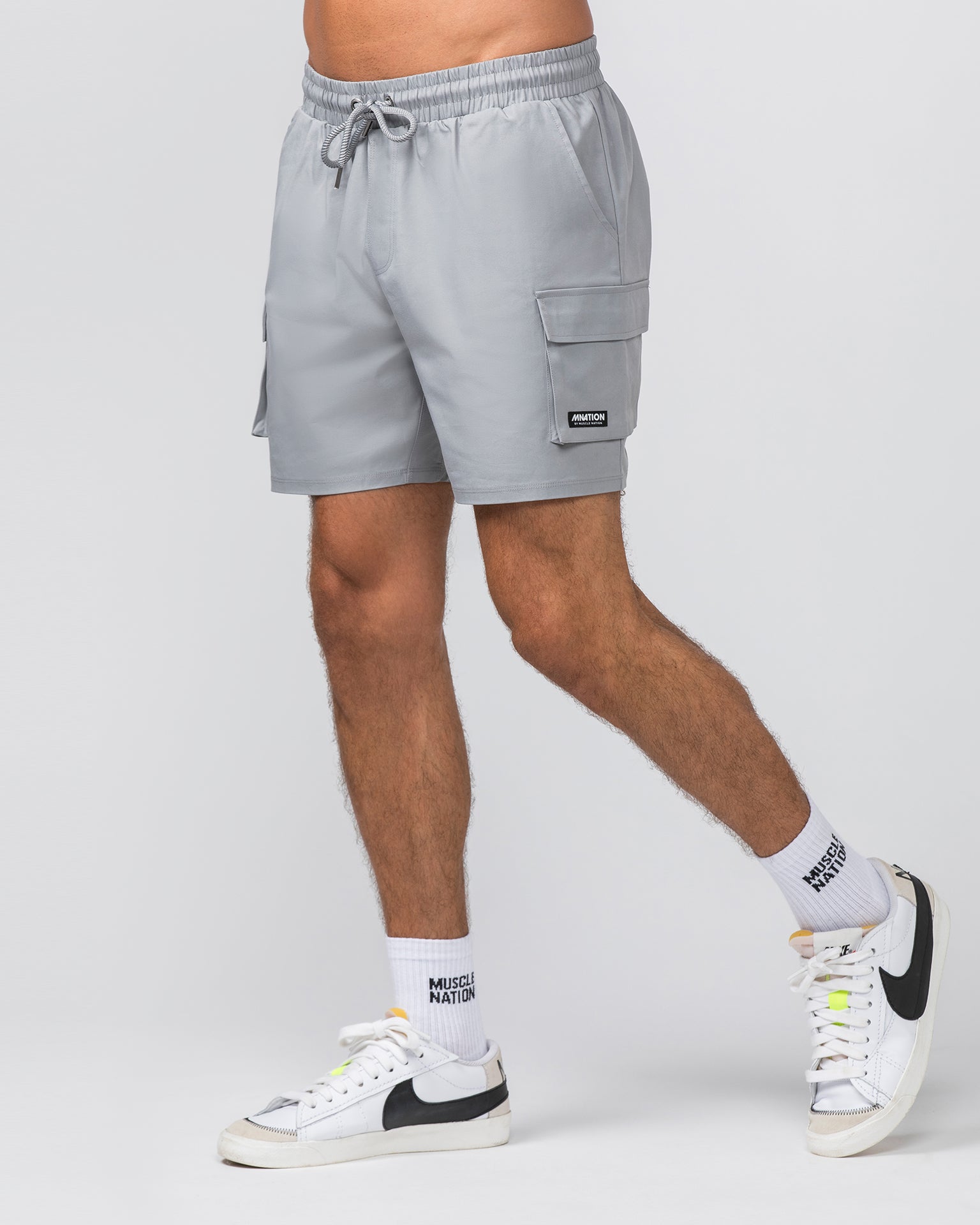 Muscle Nation Shorts Daily Cargo 5'' Shorts - Jet Grey