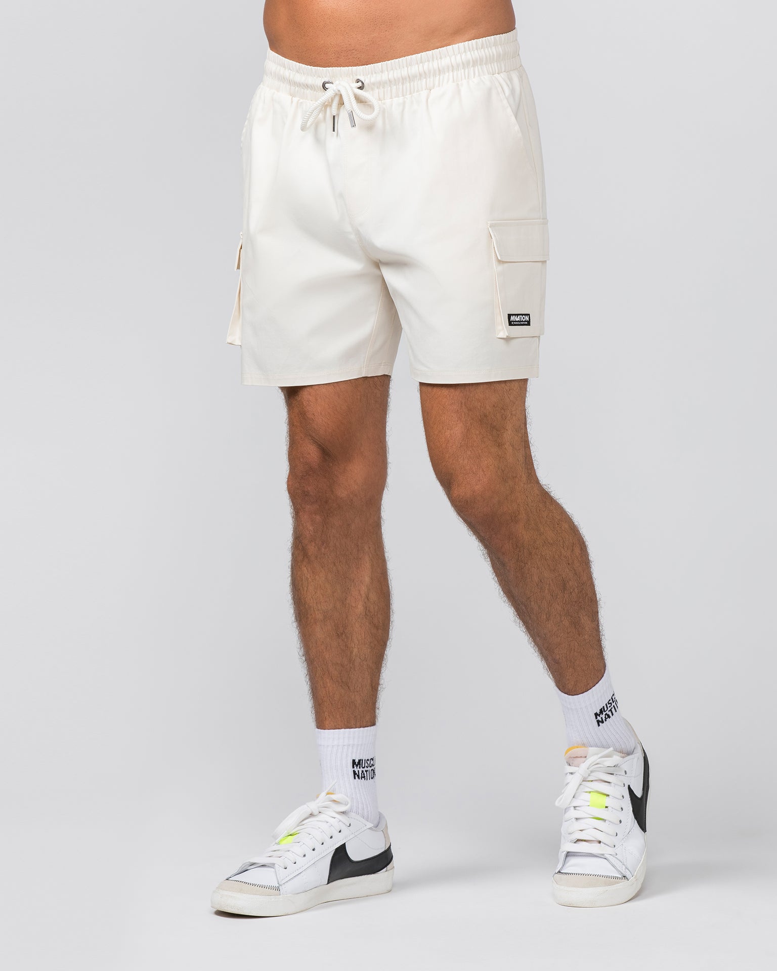 Muscle Nation Shorts Daily Cargo 5'' Shorts - Travertine