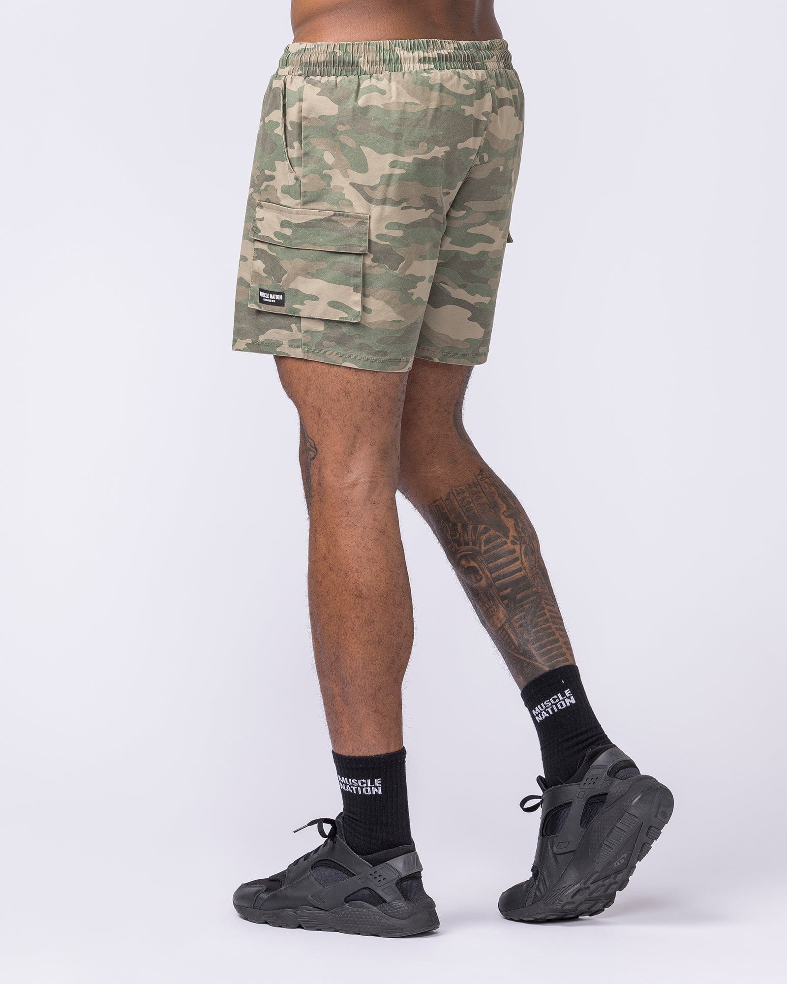 Muscle Nation Shorts Daily Cargo 5" Shorts - Washed Camo