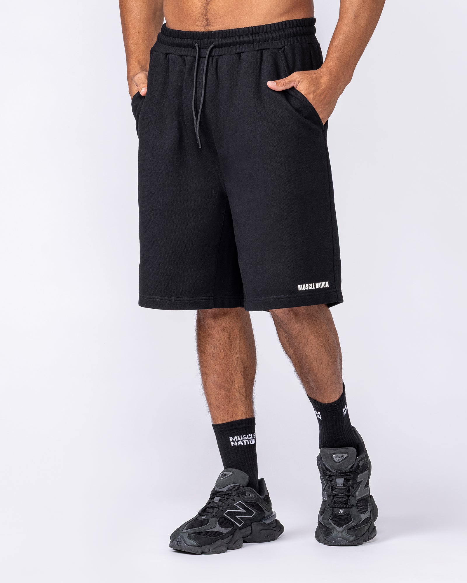 Muscle Nation Shorts Essential Wide Sweat 9" Shorts - Black
