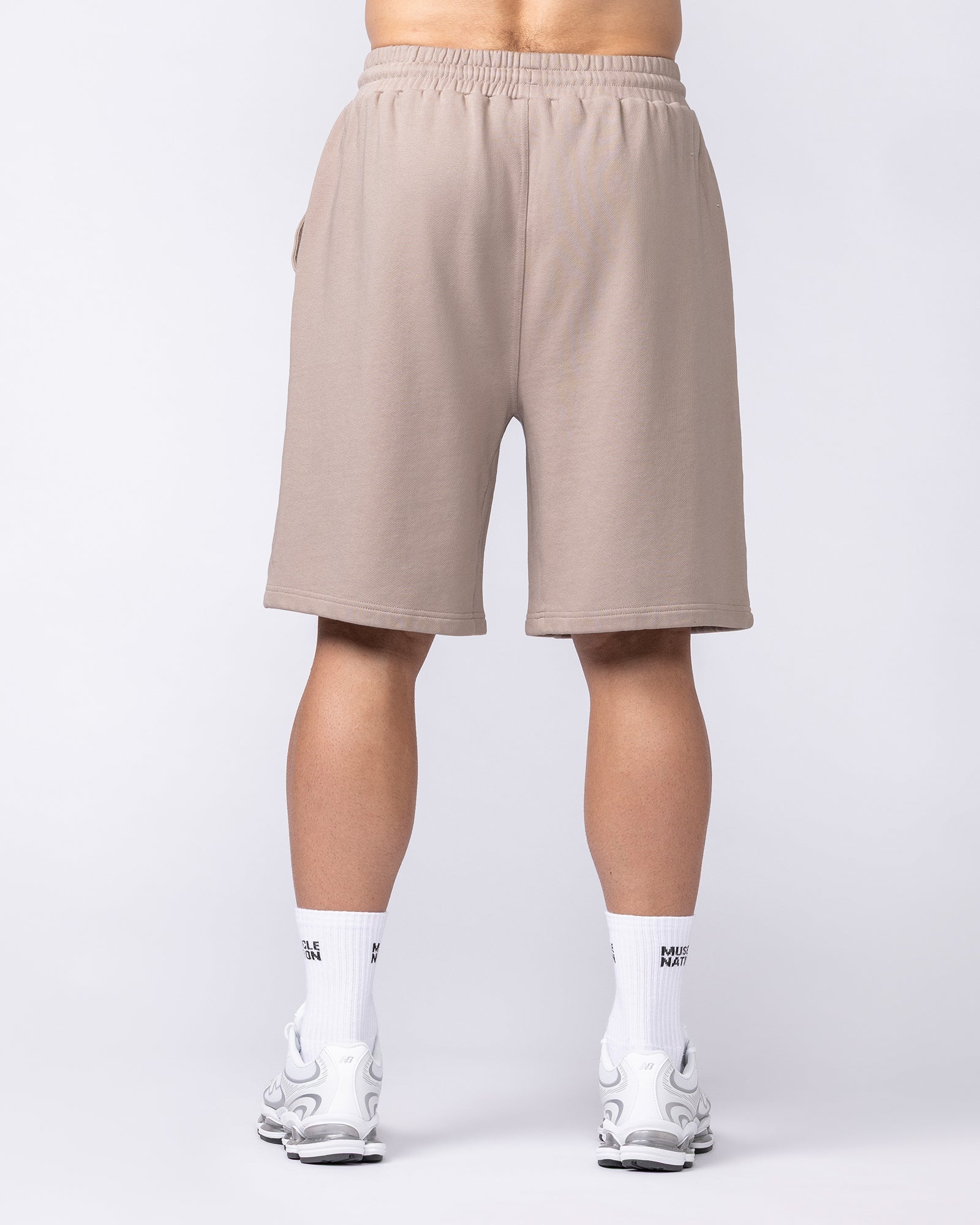 Muscle Nation Shorts Essential Wide Sweat 9" Shorts - Sandstorm
