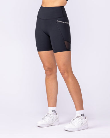 Muscle Nation Shorts Illusion Signature Pocket Bike Shorts - Black