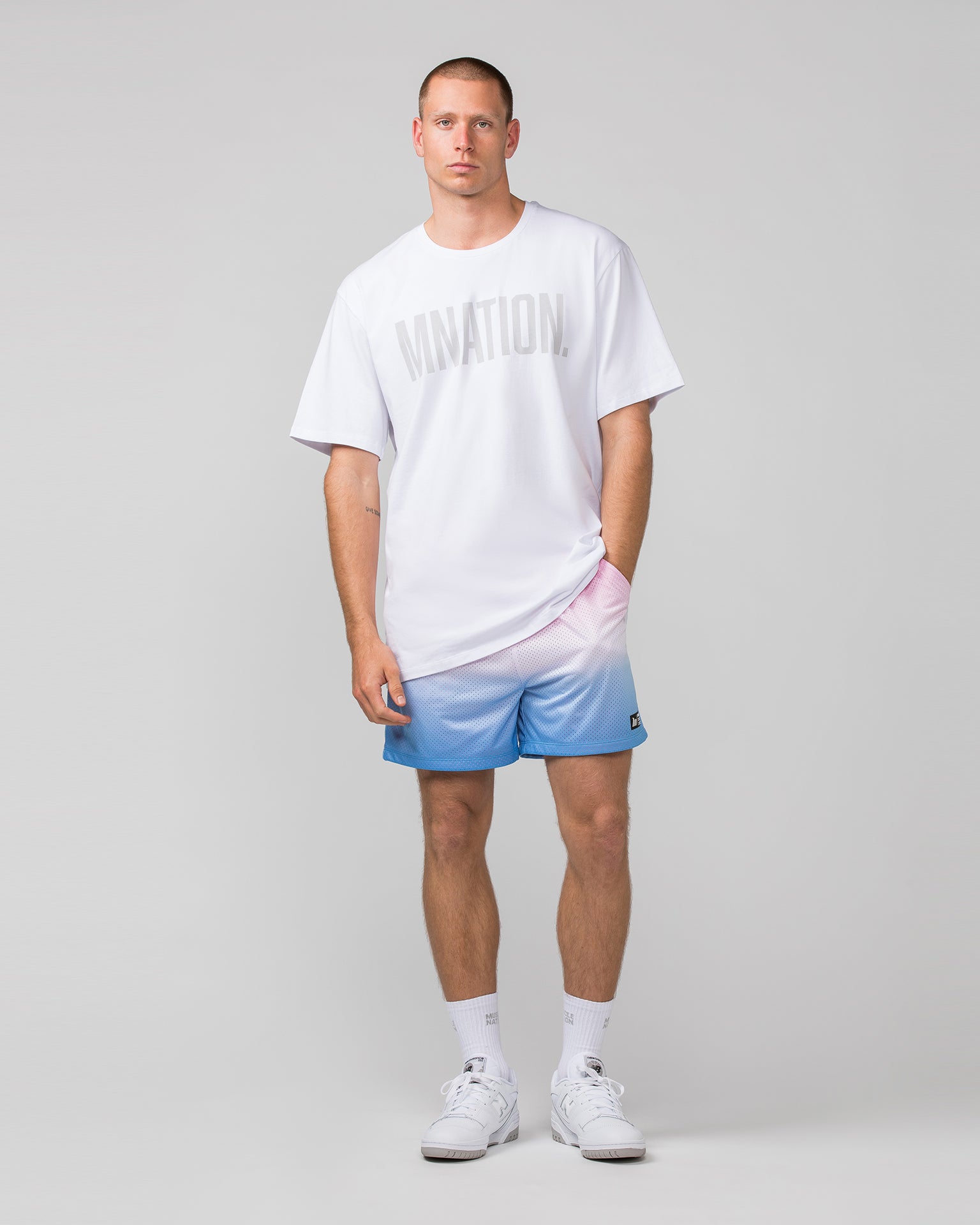 Muscle Nation Shorts Lay Up 5'' Shorts - Ombre Print