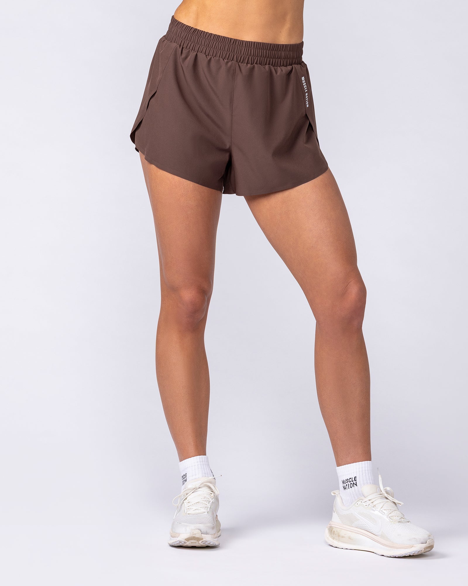 Muscle Nation Shorts Pace 3" High-Waisted Run Shorts - Chestnut