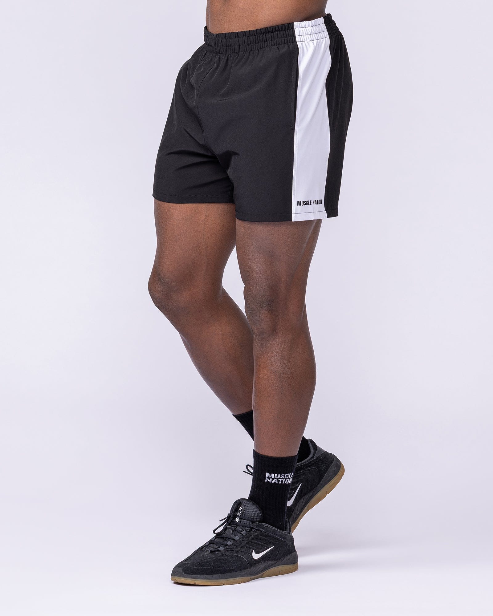 Muscle Nation Shorts Panelled Function 4" Shorts - Black