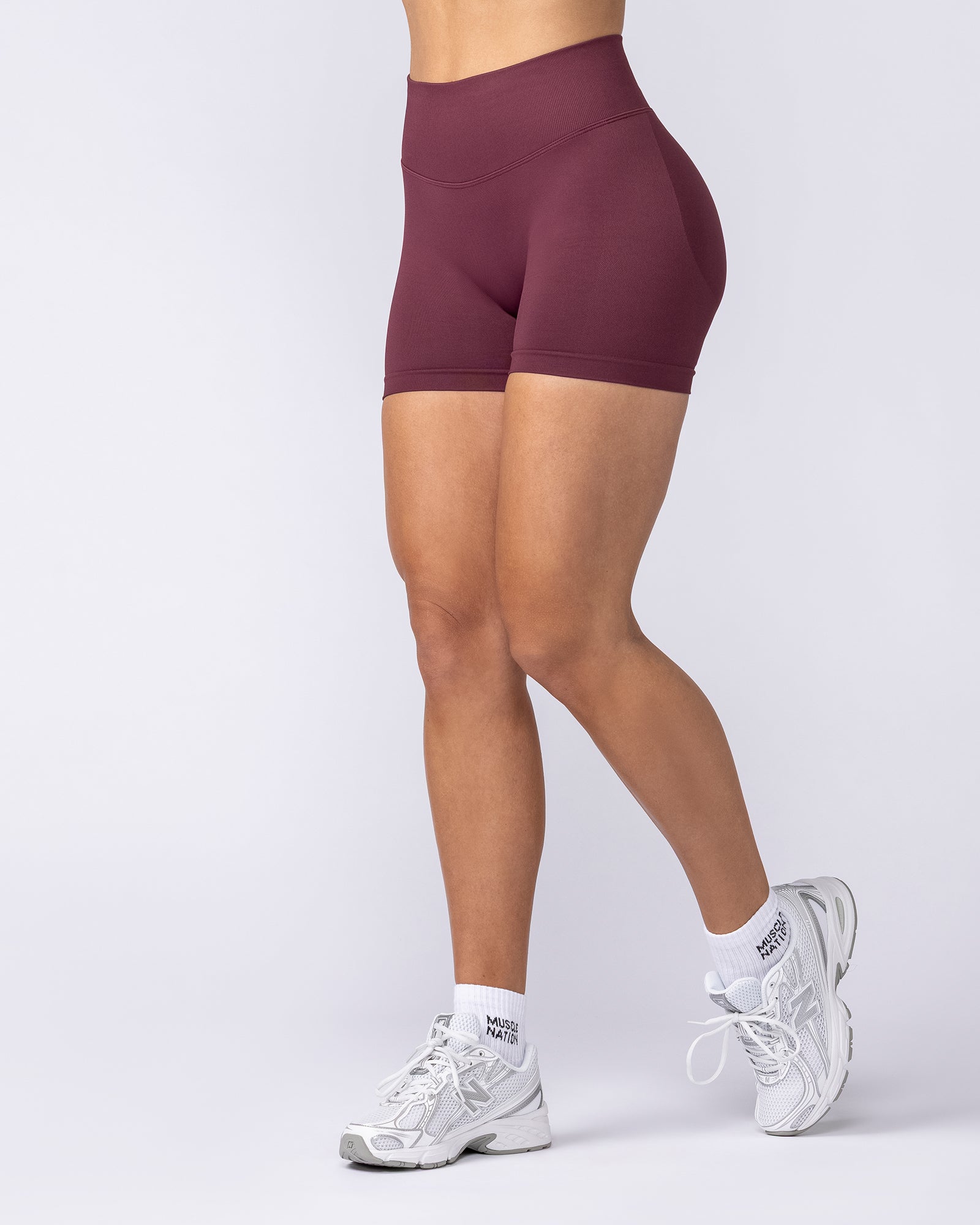 Muscle Nation Shorts Revealed Seamless Midway Shorts - Wine