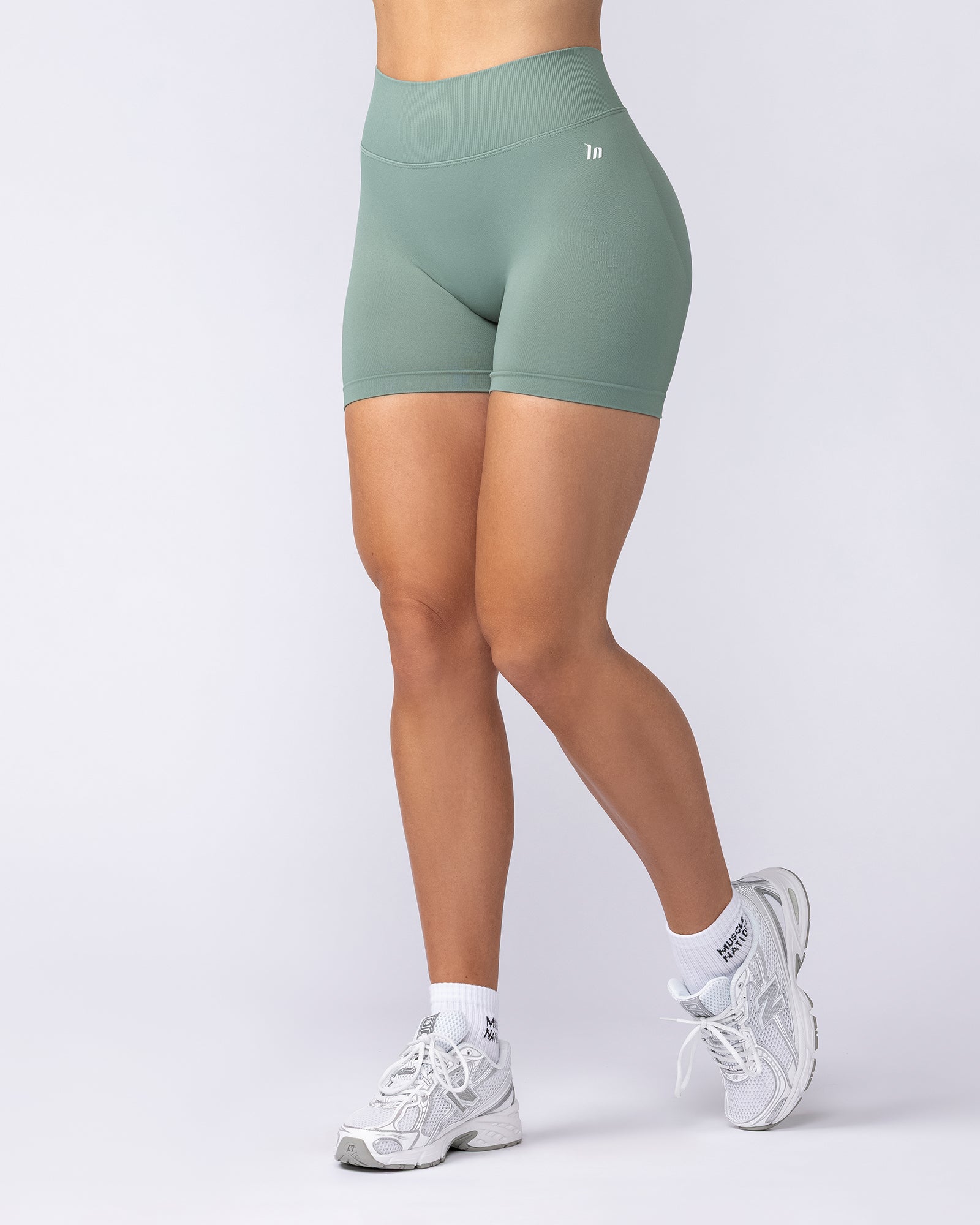 Muscle Nation Shorts Revealed V Back Seamless Midway Shorts - Everglade