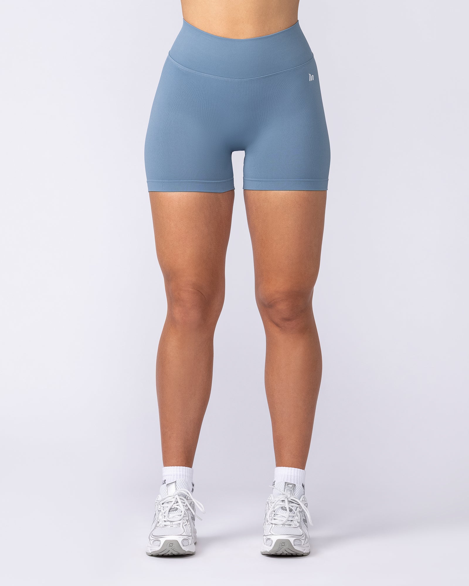 Muscle Nation Shorts Revealed V Back Seamless Midway Shorts - Ocean View