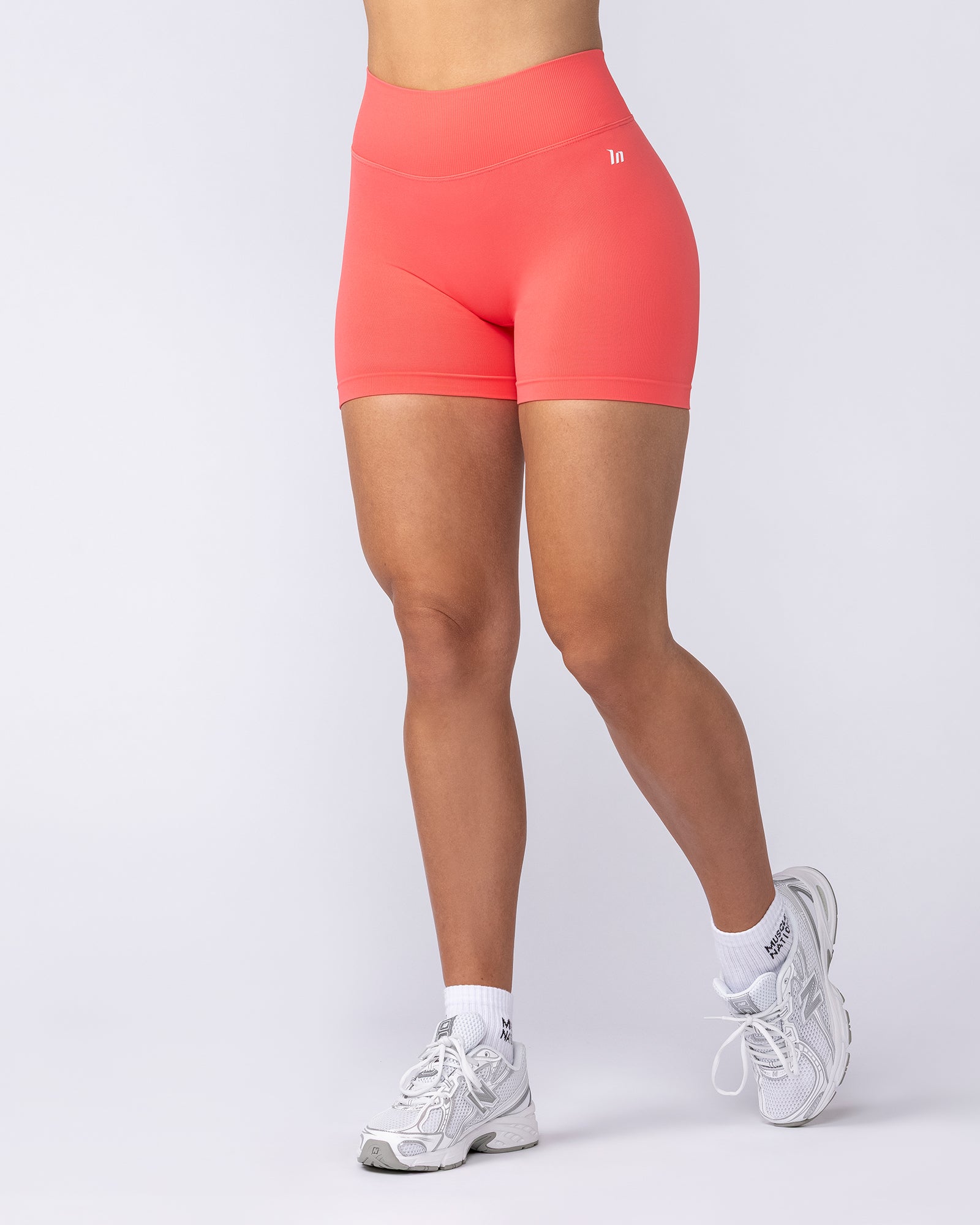 Muscle Nation Shorts Revealed V Back Seamless Midway Shorts - Sugar Coral