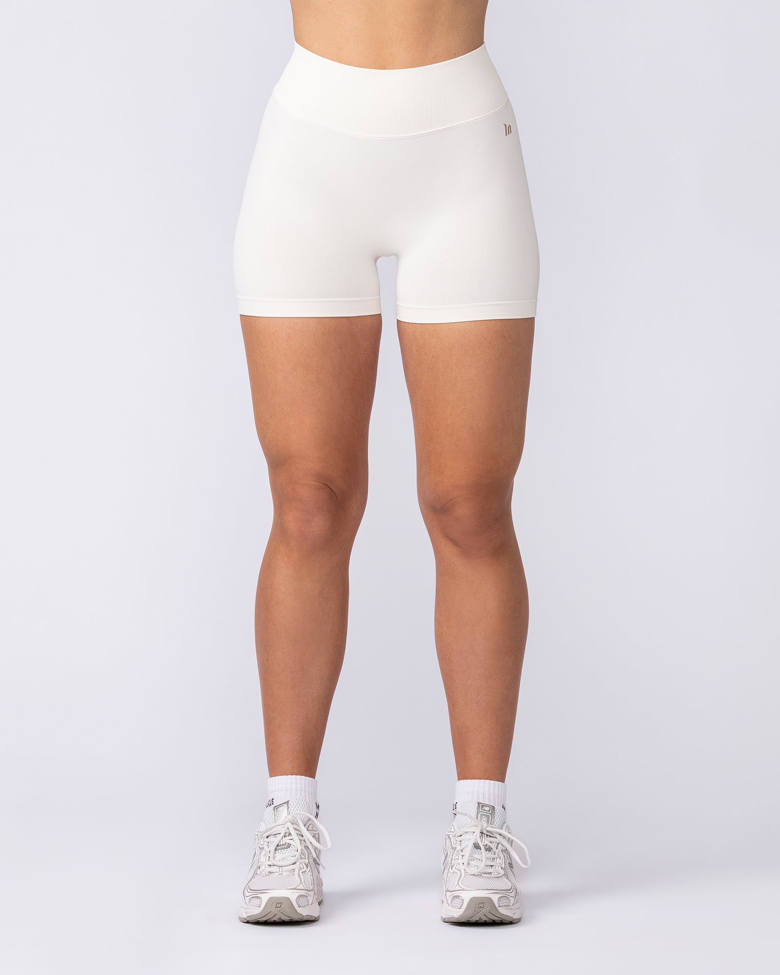 Muscle Nation Shorts Revealed V Back Seamless Midway Shorts - Travertine