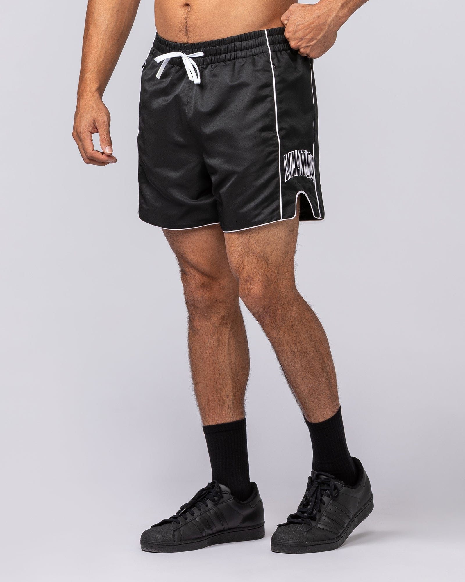 Muscle Nation Shorts Round House 5" Shorts - Black