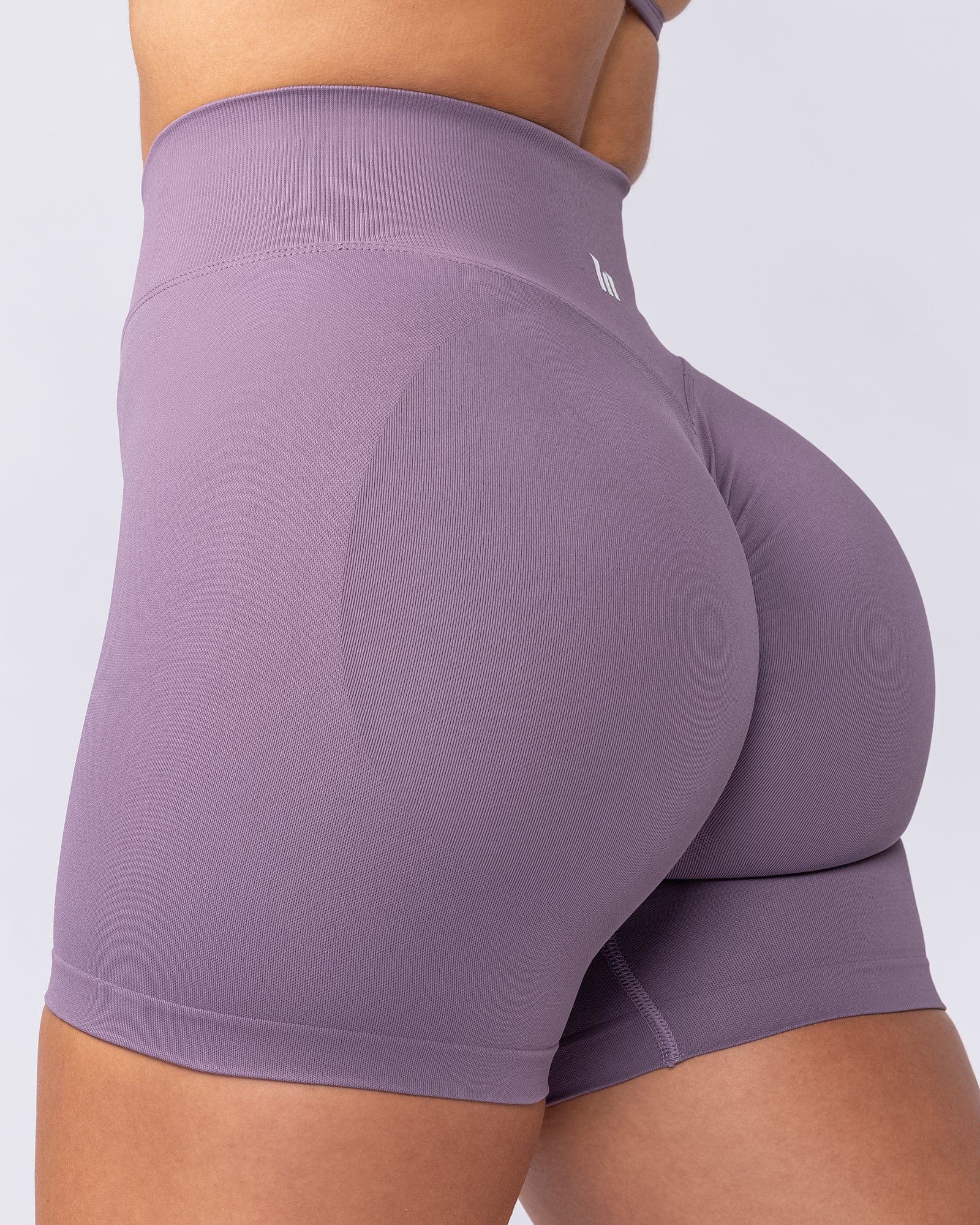 Muscle Nation Shorts Sculpt Seamless Midway Shorts - Dark Thistle