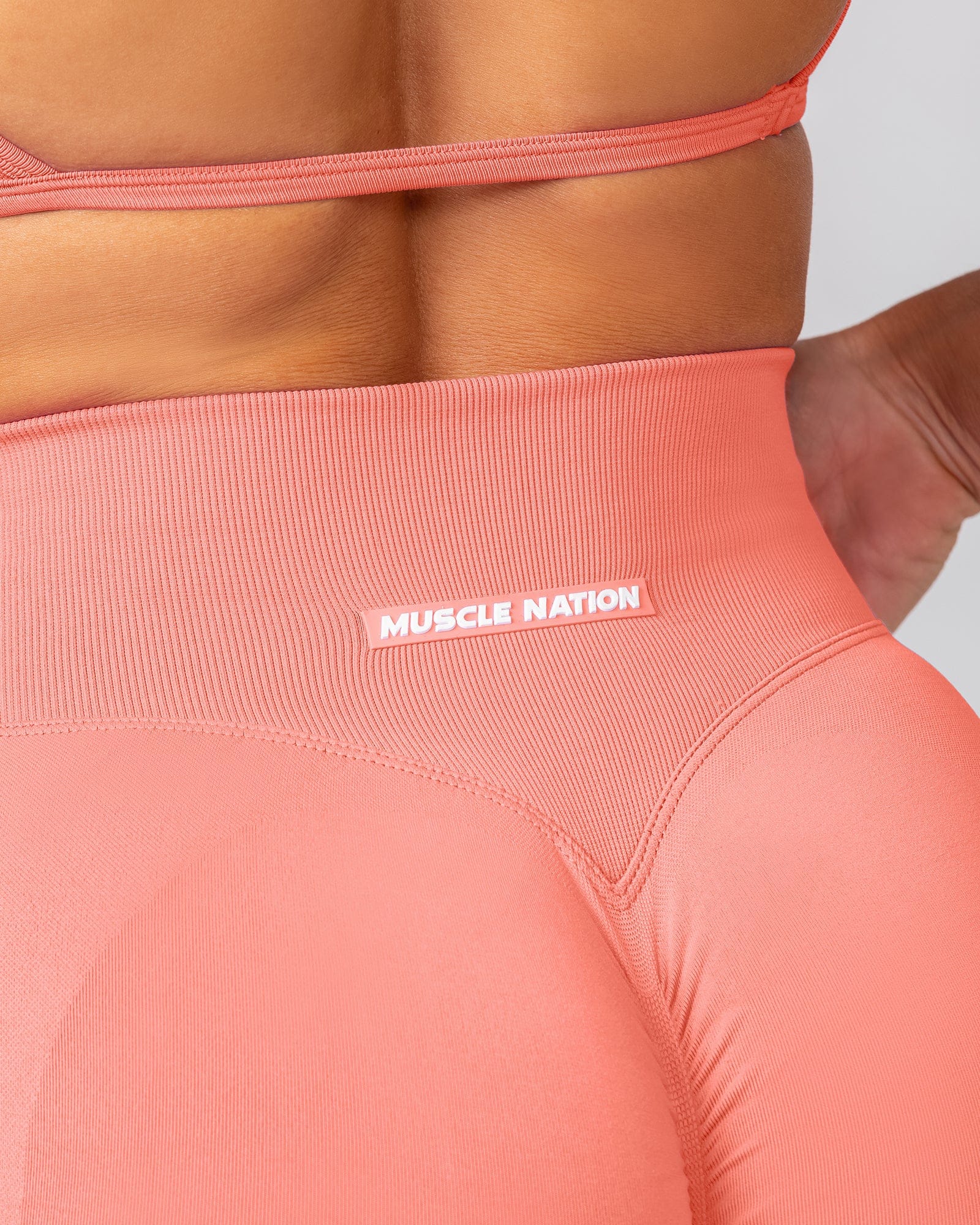 Muscle Nation Shorts Sculpt Seamless Midway Shorts - Peach Tea