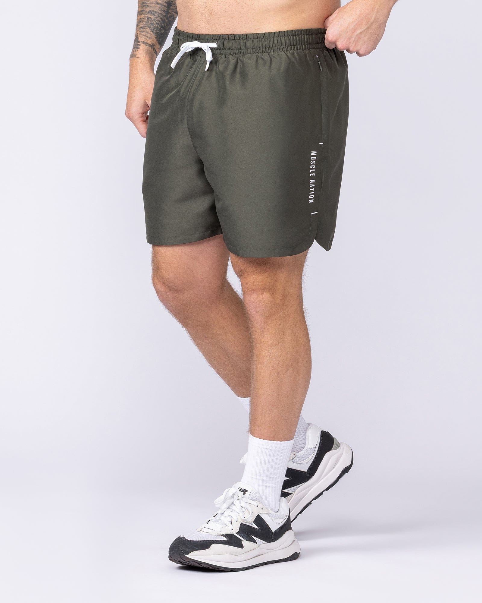 Muscle Nation Shorts Standard Shorts - Dark Khaki