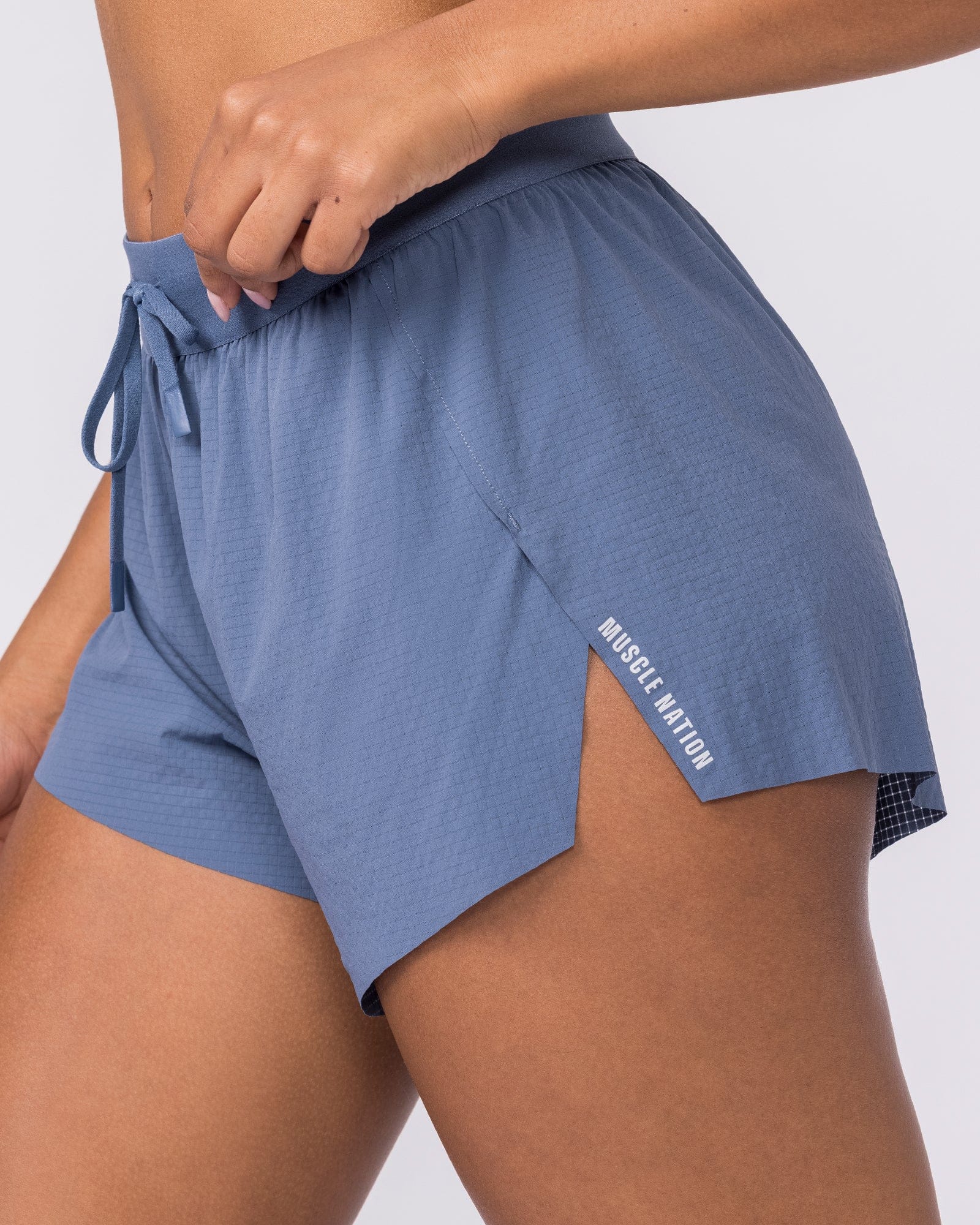 Muscle Nation Shorts Tempo 3" Run Shorts - Arctic