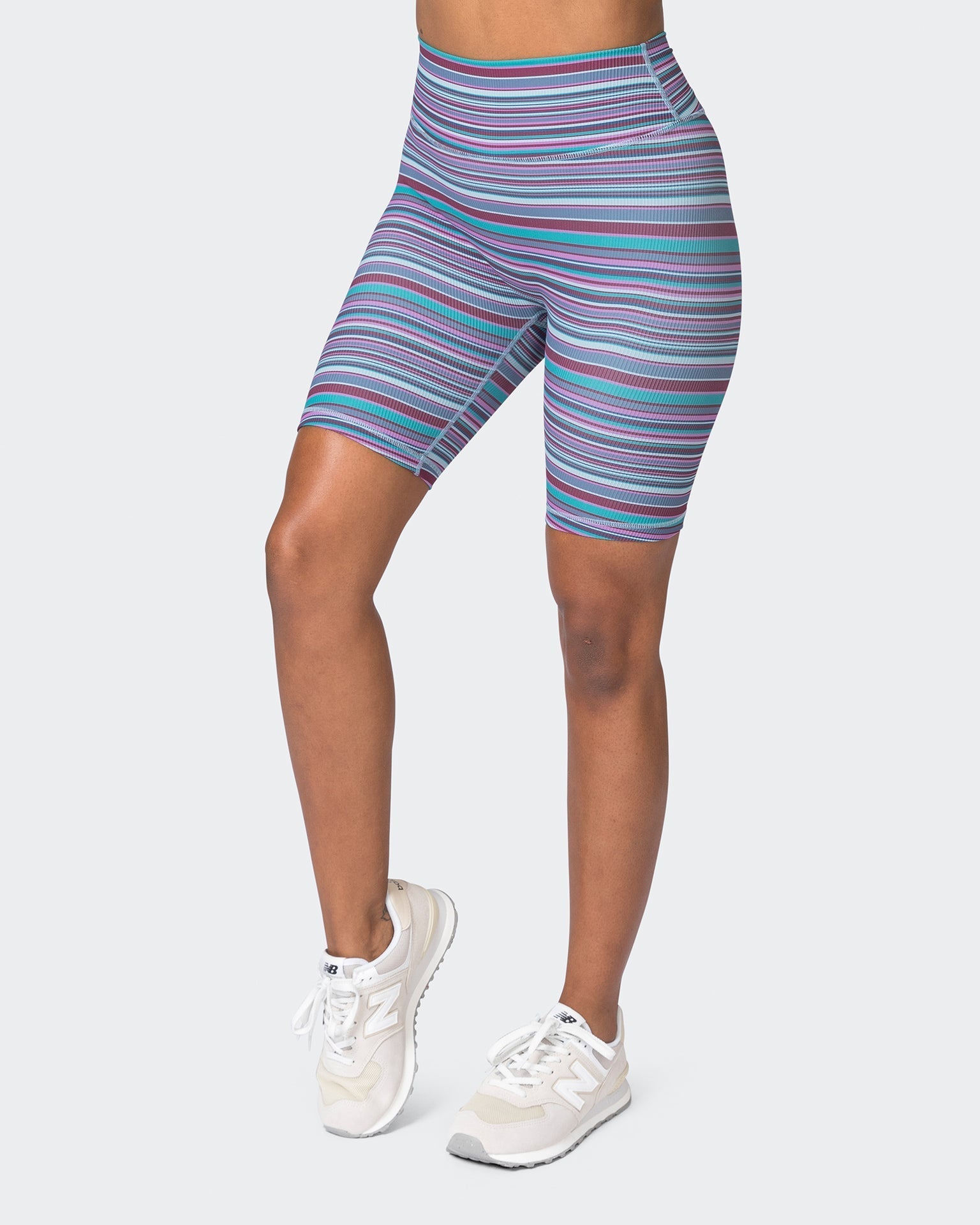 Muscle Nation Shorts Zero Rise Rib Referee Length Shorts - Dusk Desert Stripe Print