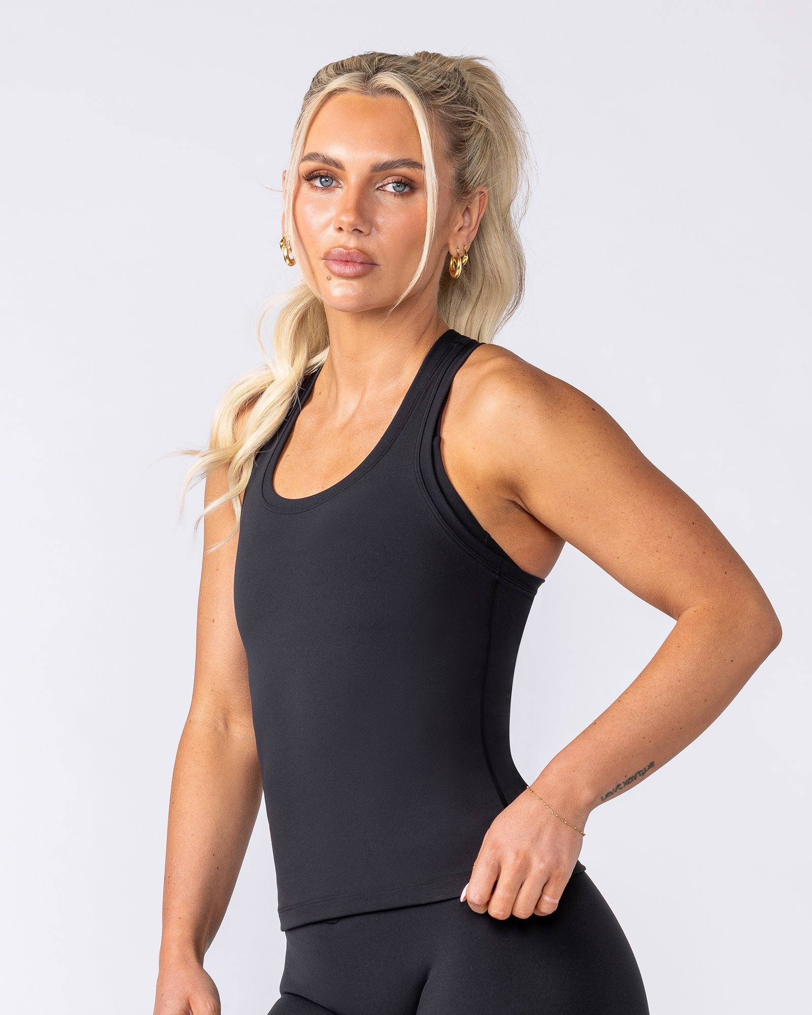 Muscle Nation Singlets & Tanks Practice Long Tank - Black
