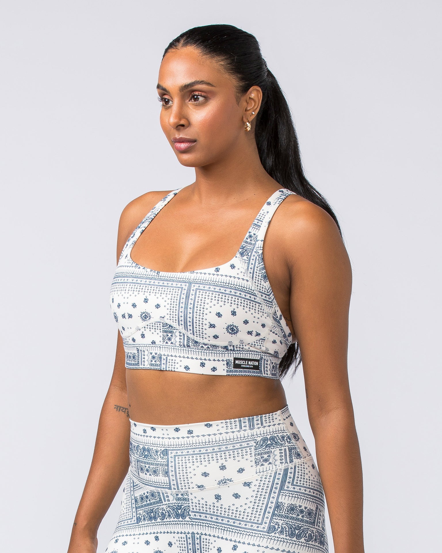 Muscle Nation Sports Bras Enhance Bra - Sahara Paisley Print
