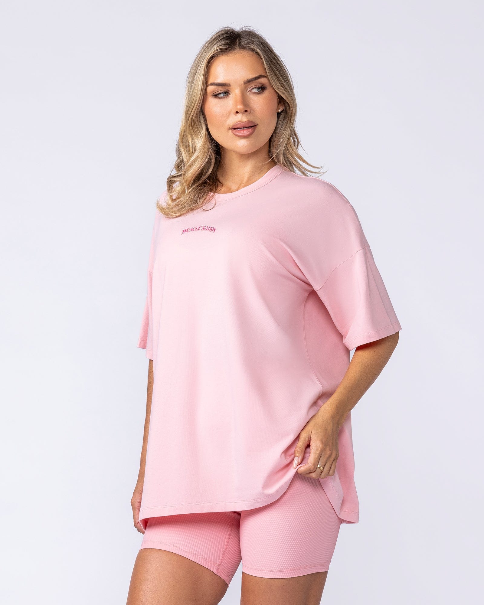 Muscle Nation T-Shirts Fresh And Juicy Oversized Tee - Petal Pink